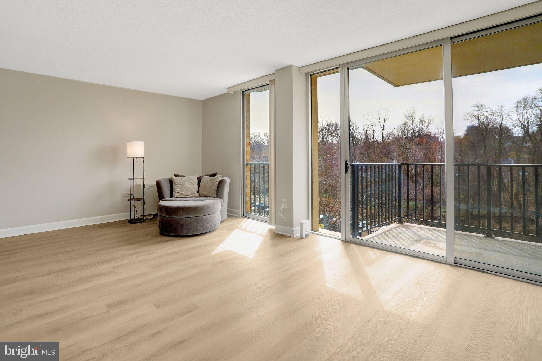 4600 S FOUR MILE RUN DRIVE 102