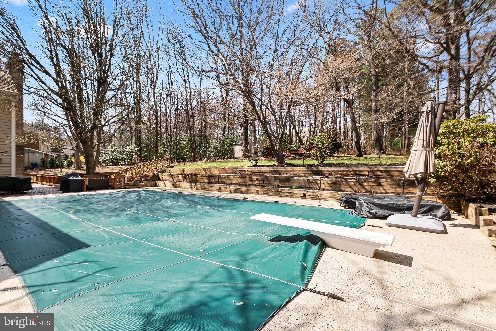 FOX DEN ESTATES - Residential