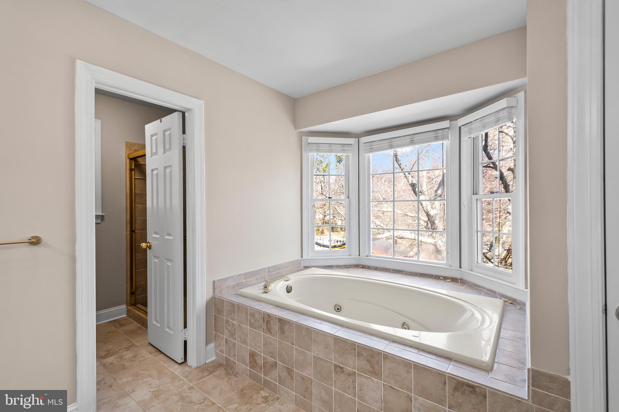 FOX DEN ESTATES - Residential