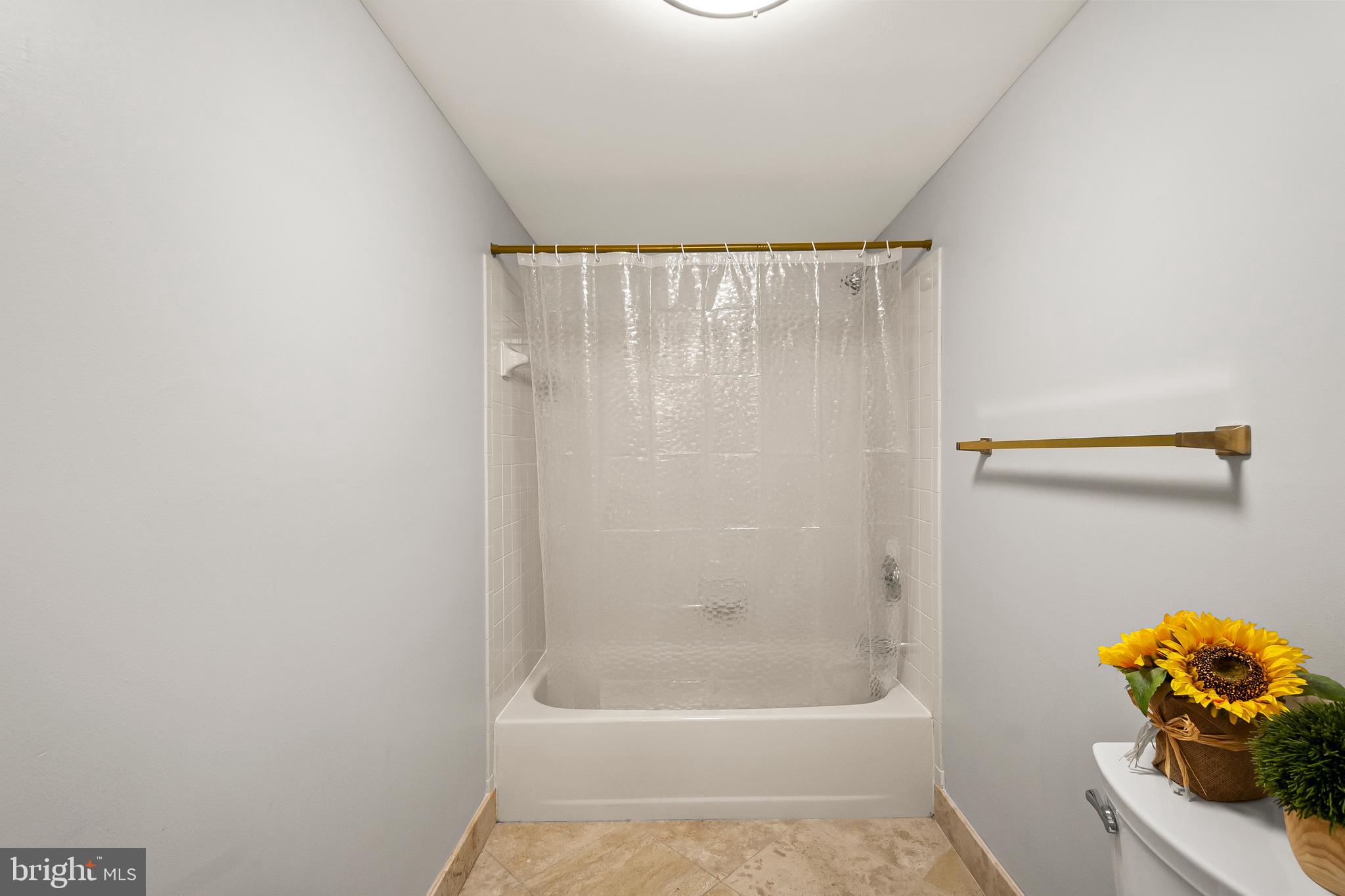 FOX DEN ESTATES - Residential