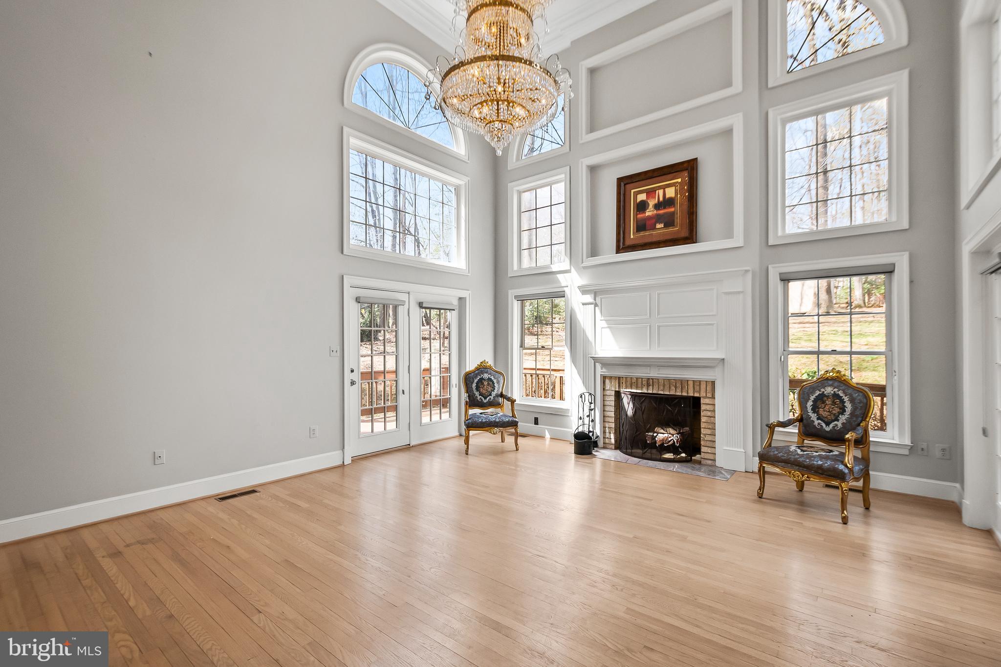 FOX DEN ESTATES - Residential