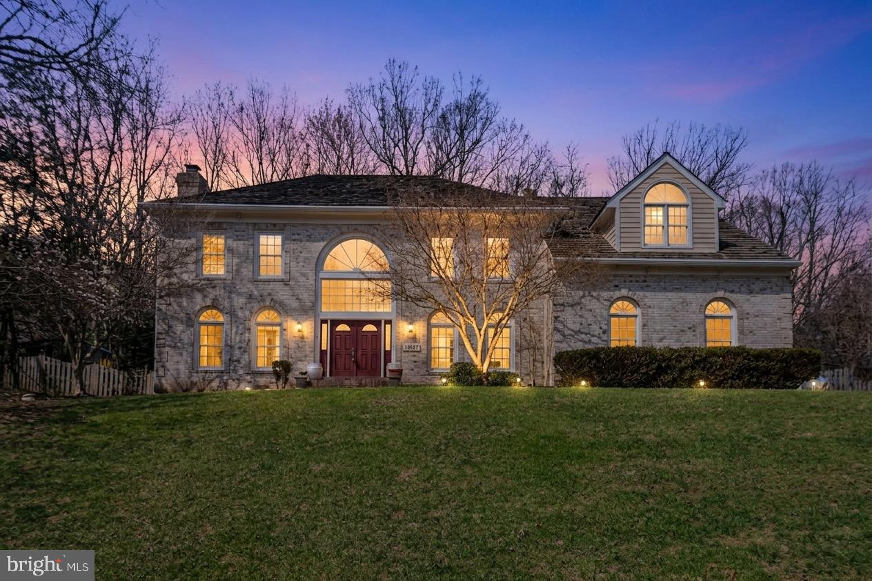 FOX DEN ESTATES - Residential