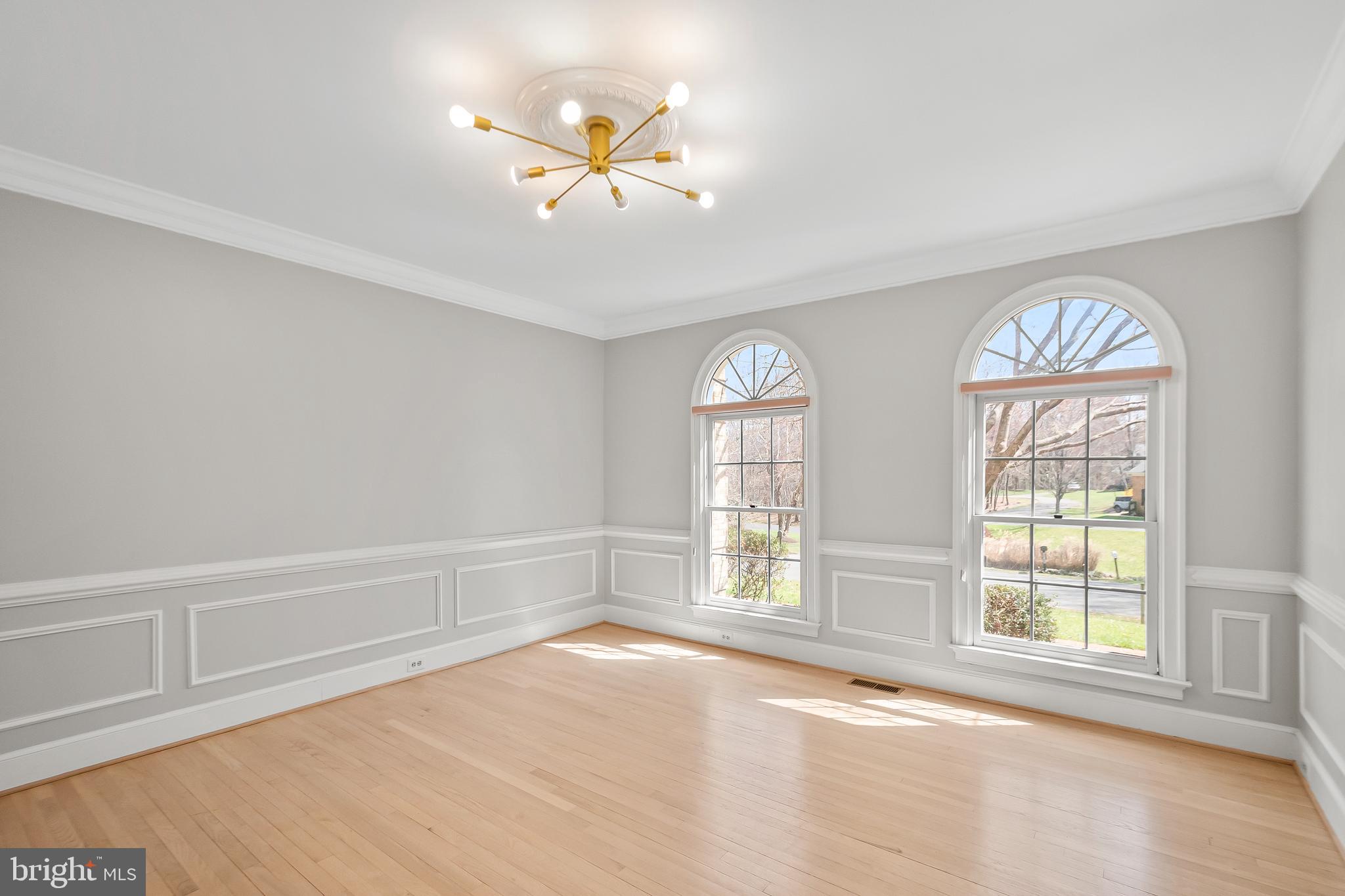 FOX DEN ESTATES - Residential