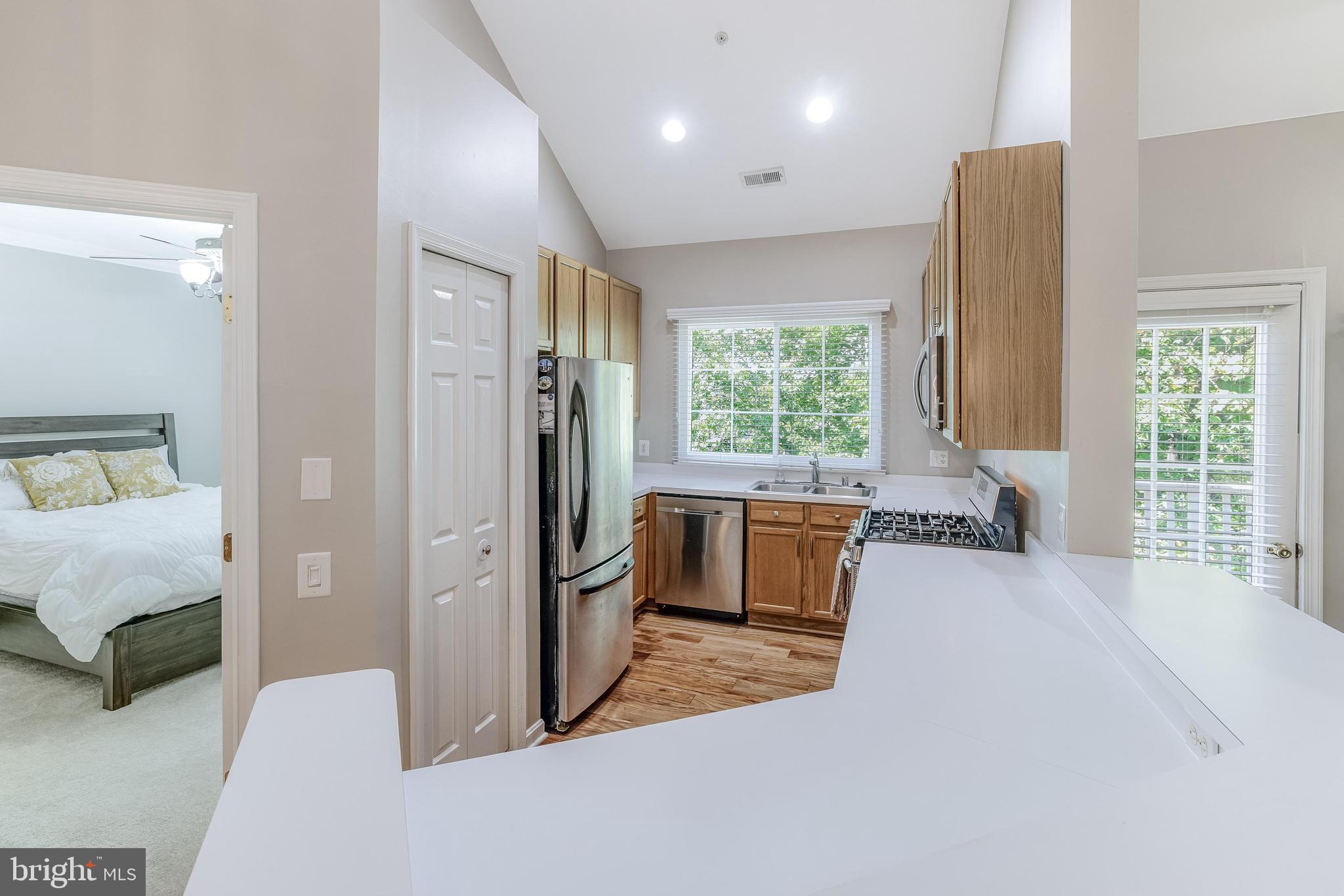 CEDAR LAKES - Residential