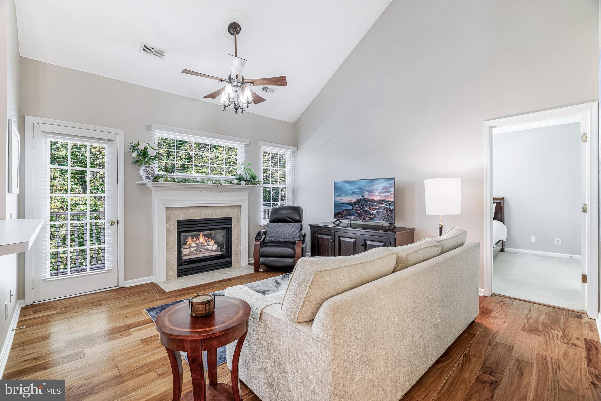 CEDAR LAKES - Residential