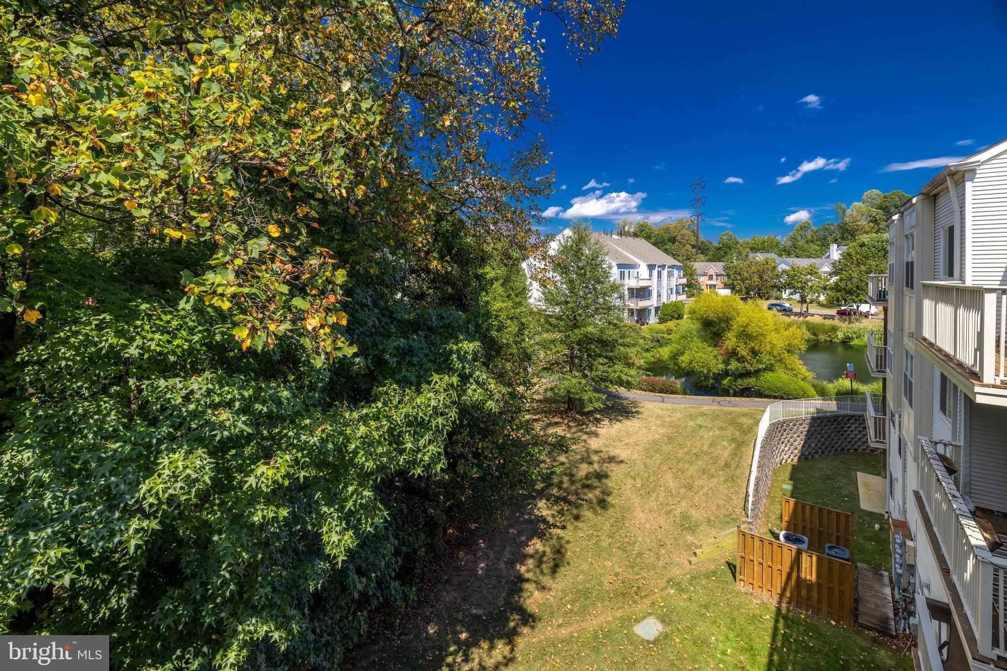 CEDAR LAKES - Residential