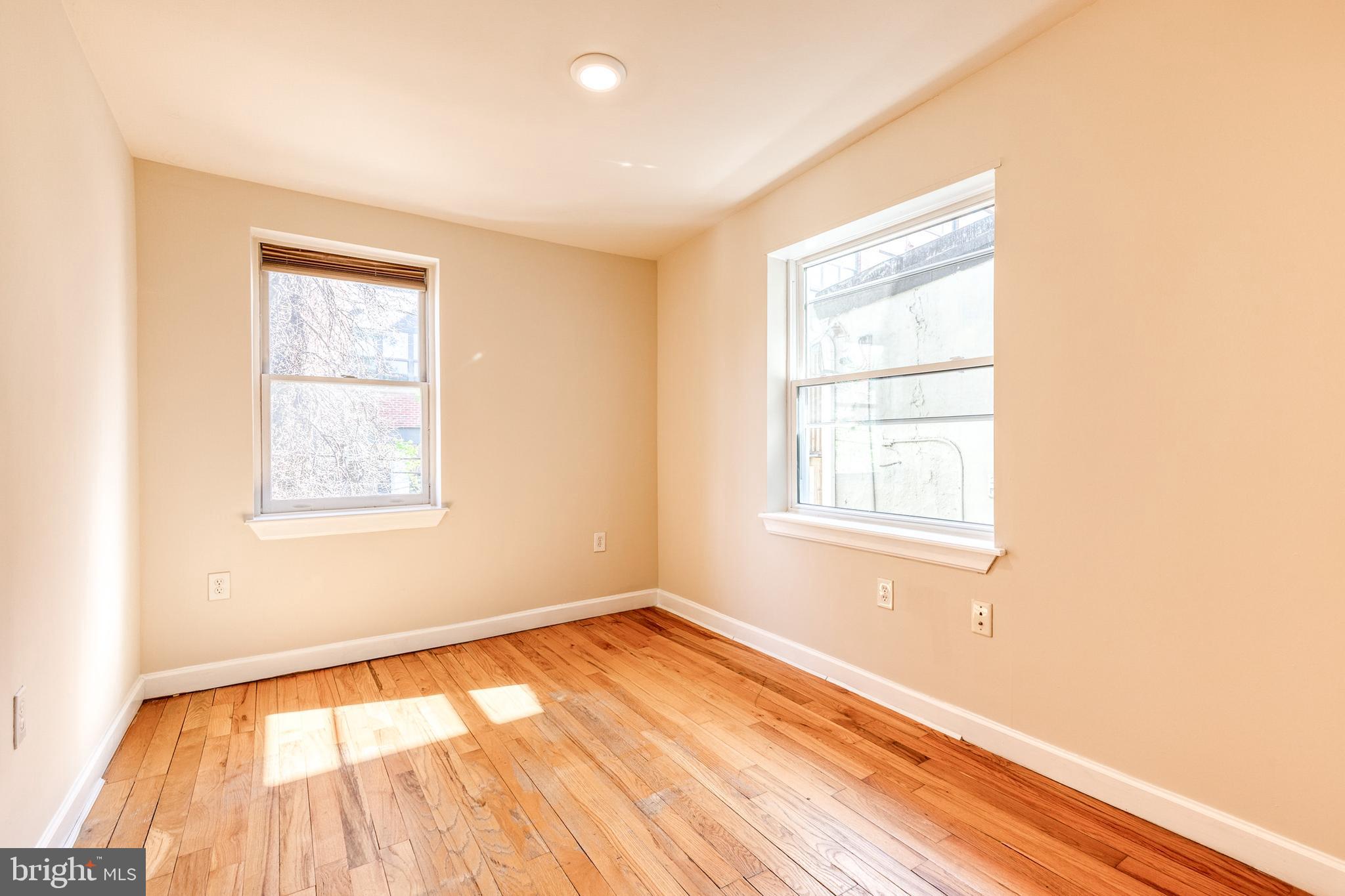 BARCLAY - GREENMOUNT - Residential