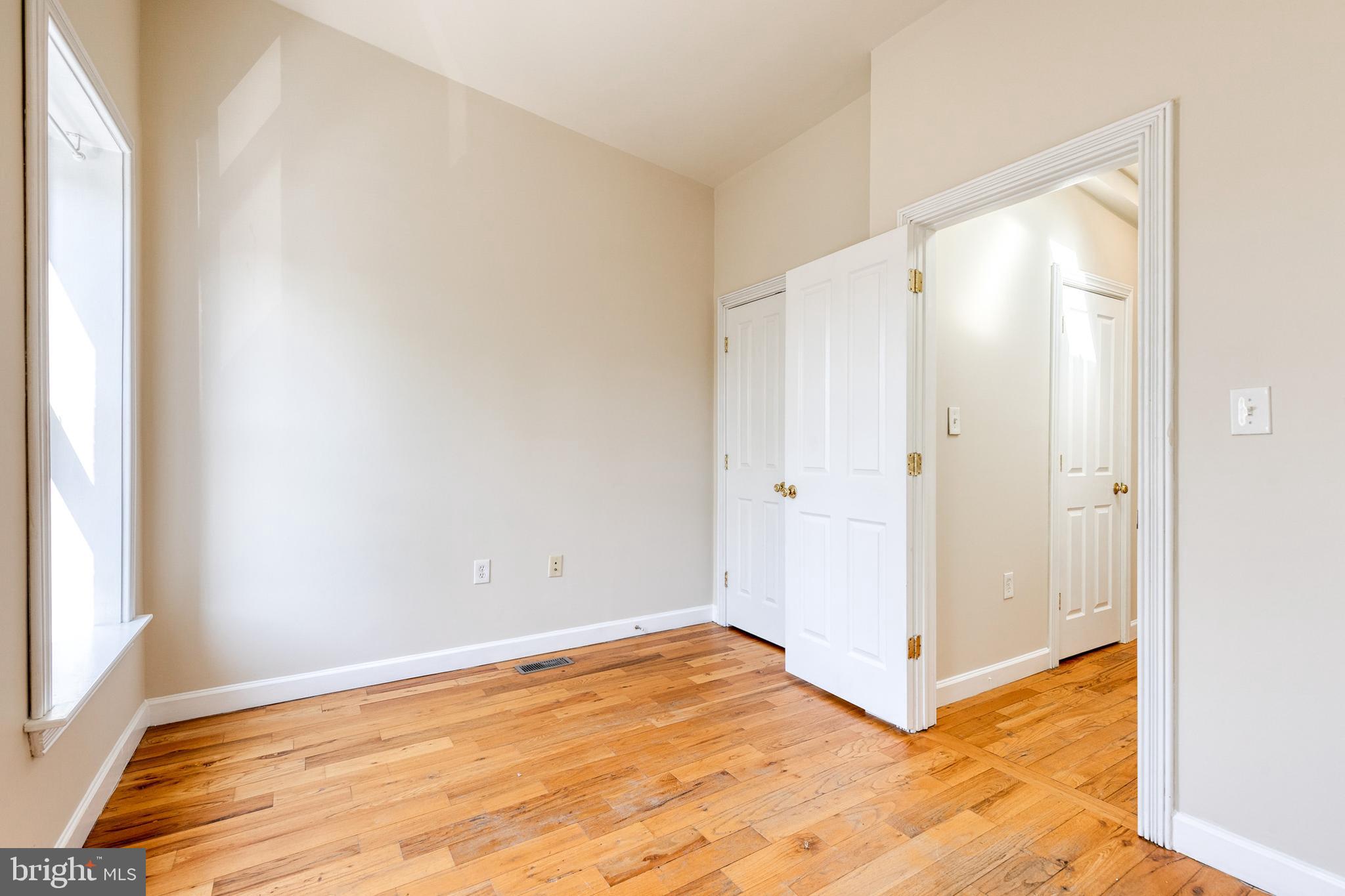 BARCLAY - GREENMOUNT - Residential