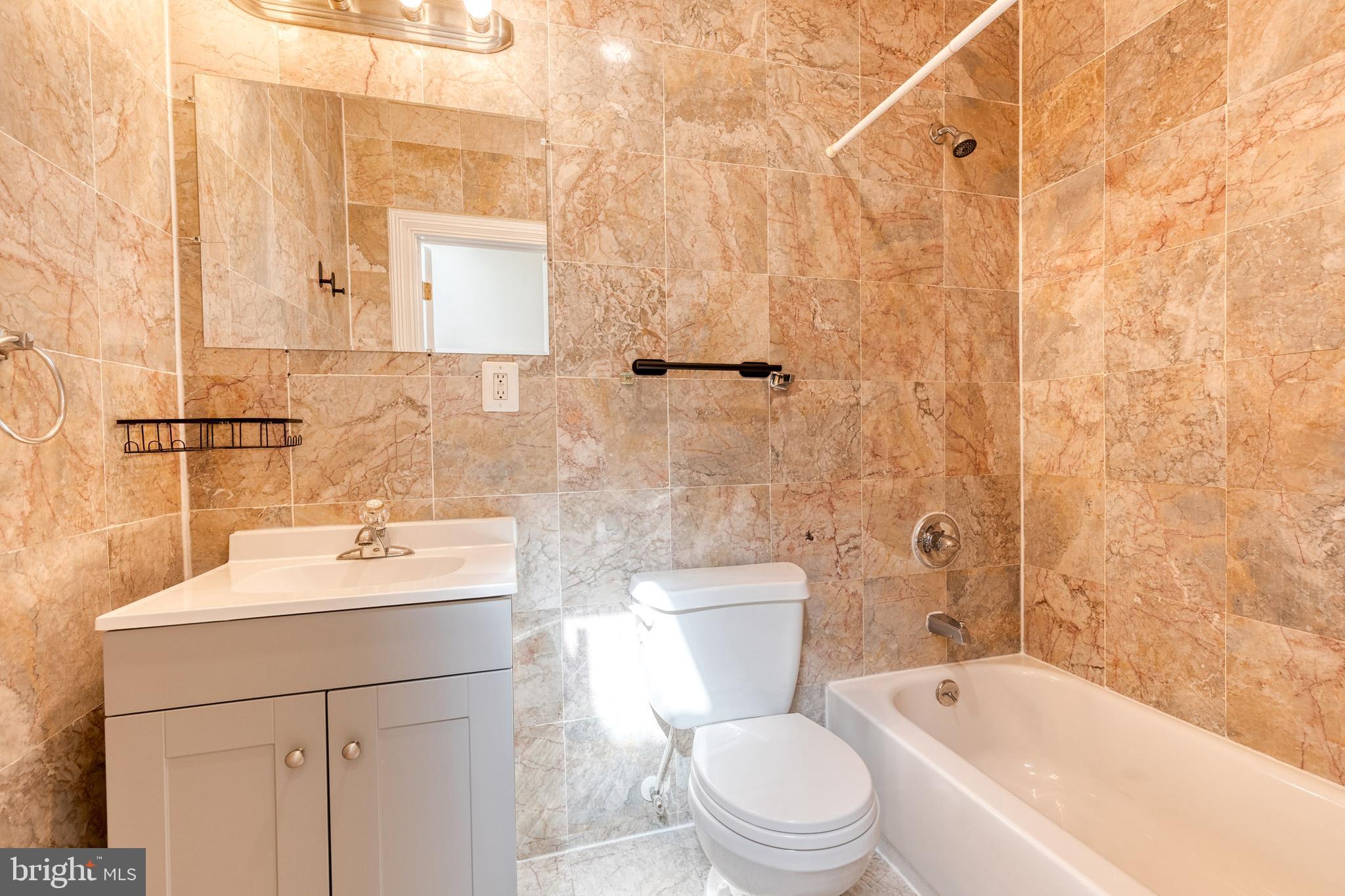 BARCLAY - GREENMOUNT - Residential