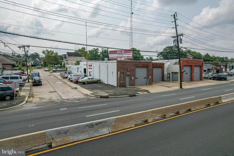Photo of 4730 N Crescent Boulevard, PENNSAUKEN, NJ 08109 (MLS # NJCD2099226)
