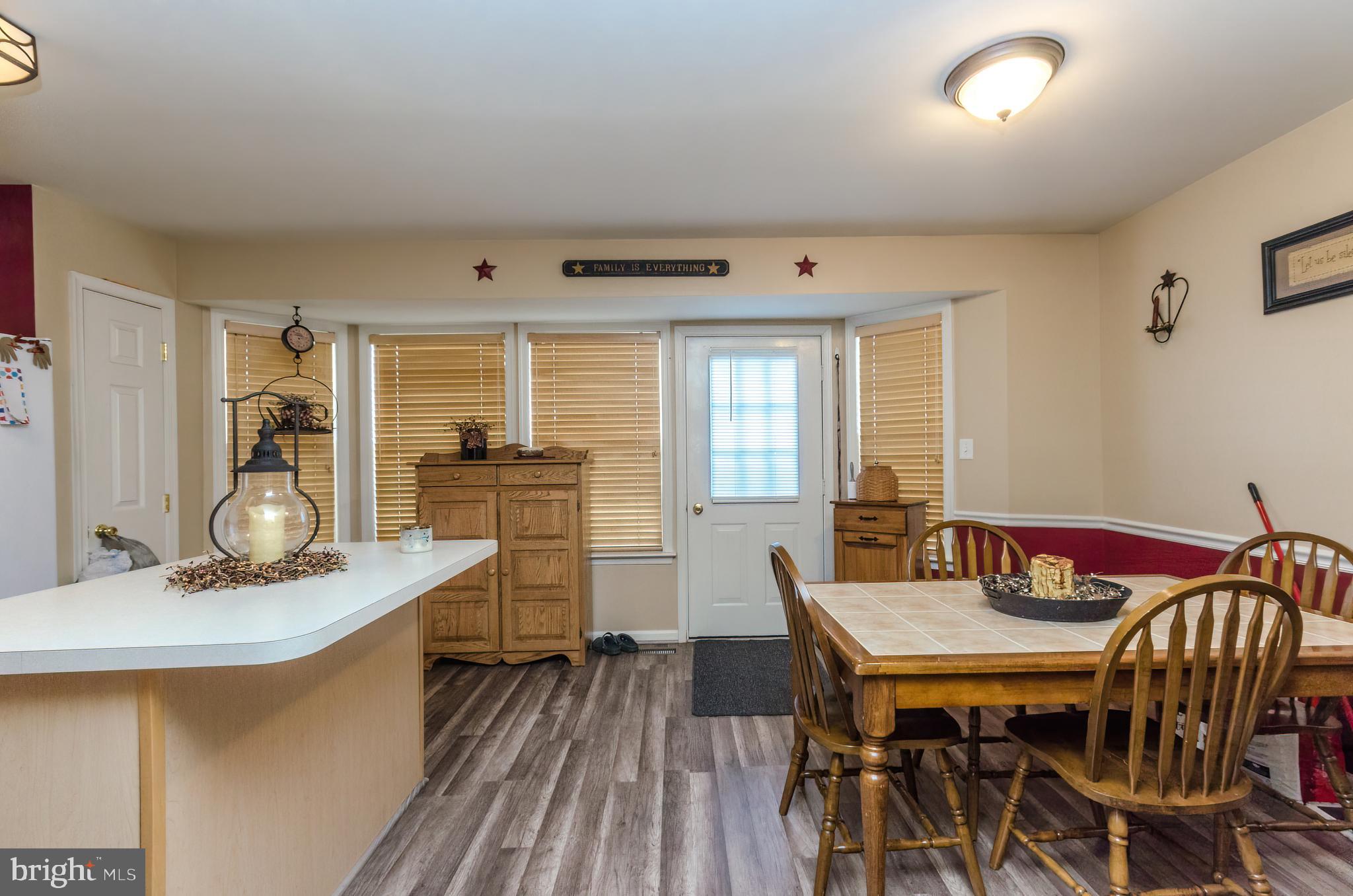 RIVERSIDE VILLAGES - Residential