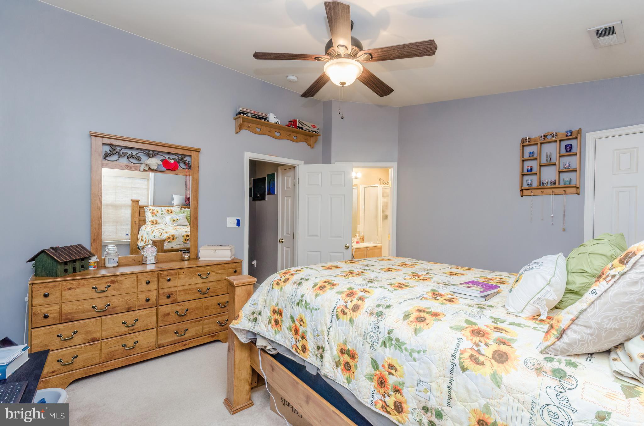 RIVERSIDE VILLAGES - Residential