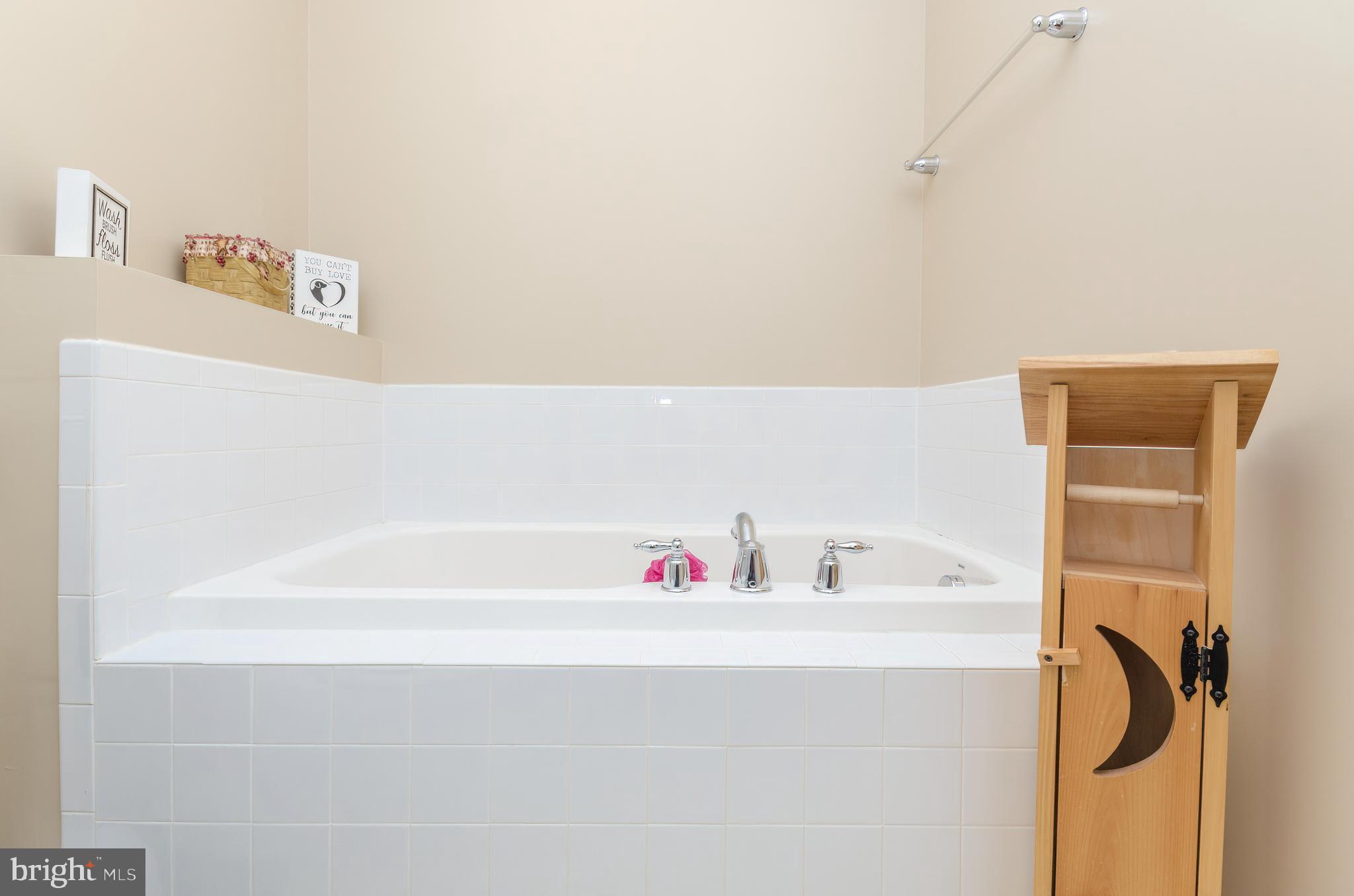 RIVERSIDE VILLAGES - Residential