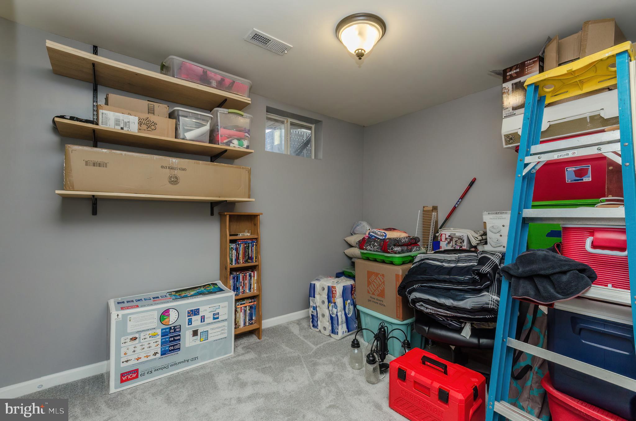 RIVERSIDE VILLAGES - Residential