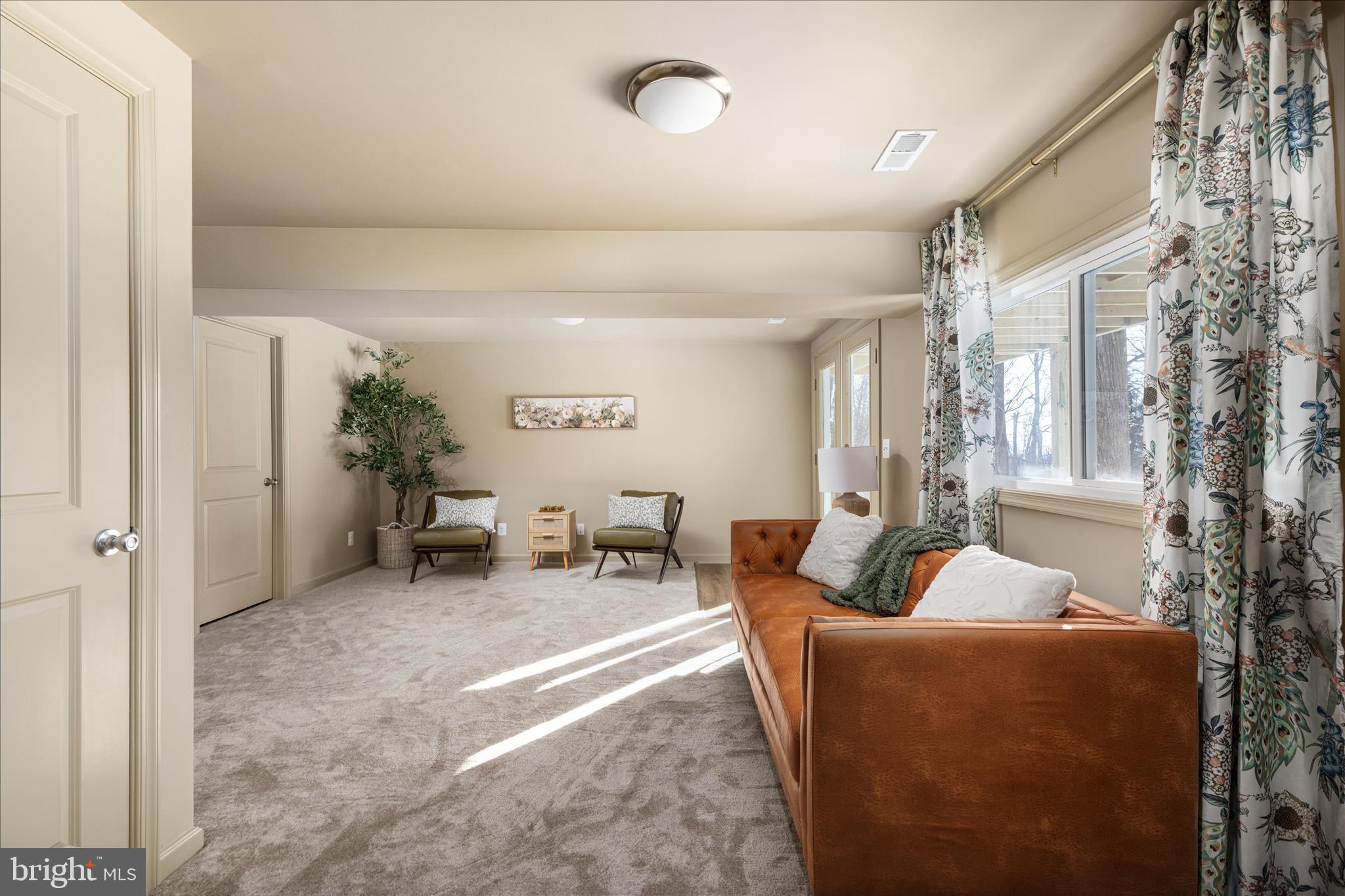 LINDEN HEIGHTS - Residential