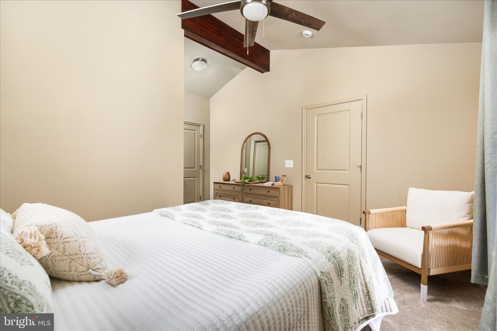 LINDEN HEIGHTS - Residential