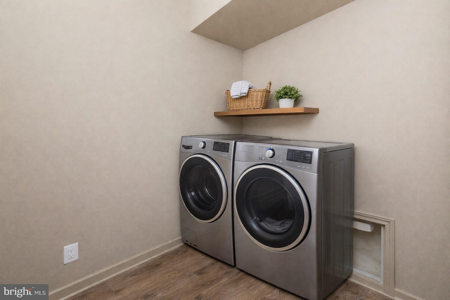 LINDEN HEIGHTS - Residential