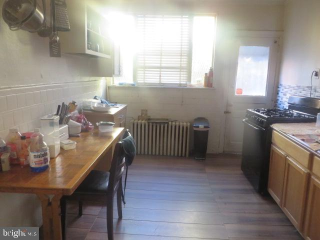 PASSYUNK SQUARE - Residential