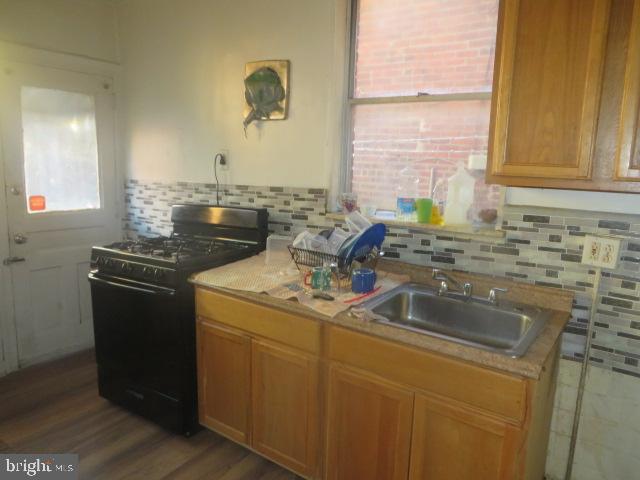 PASSYUNK SQUARE - Residential