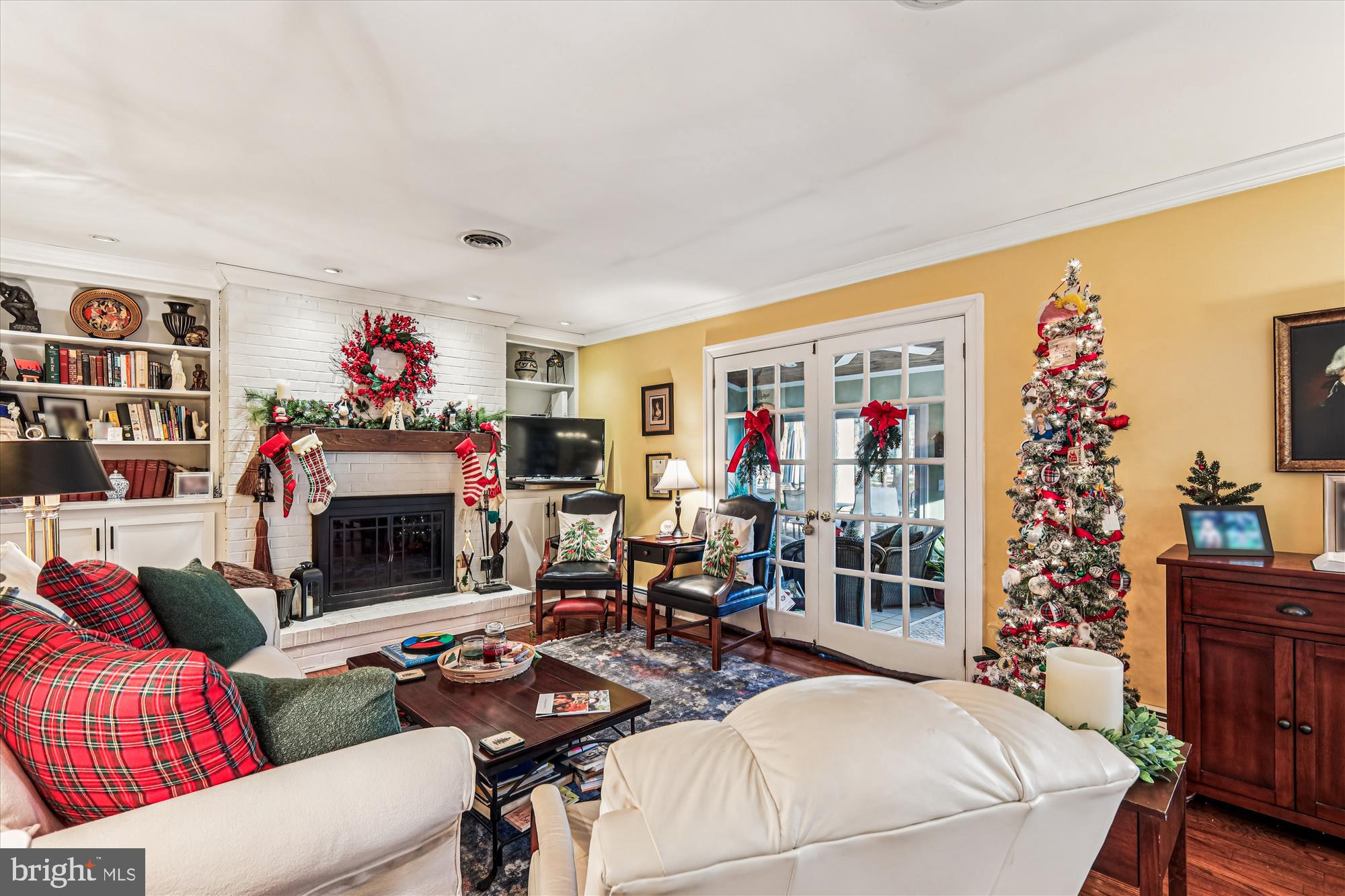 FAIRWAYS - Residential