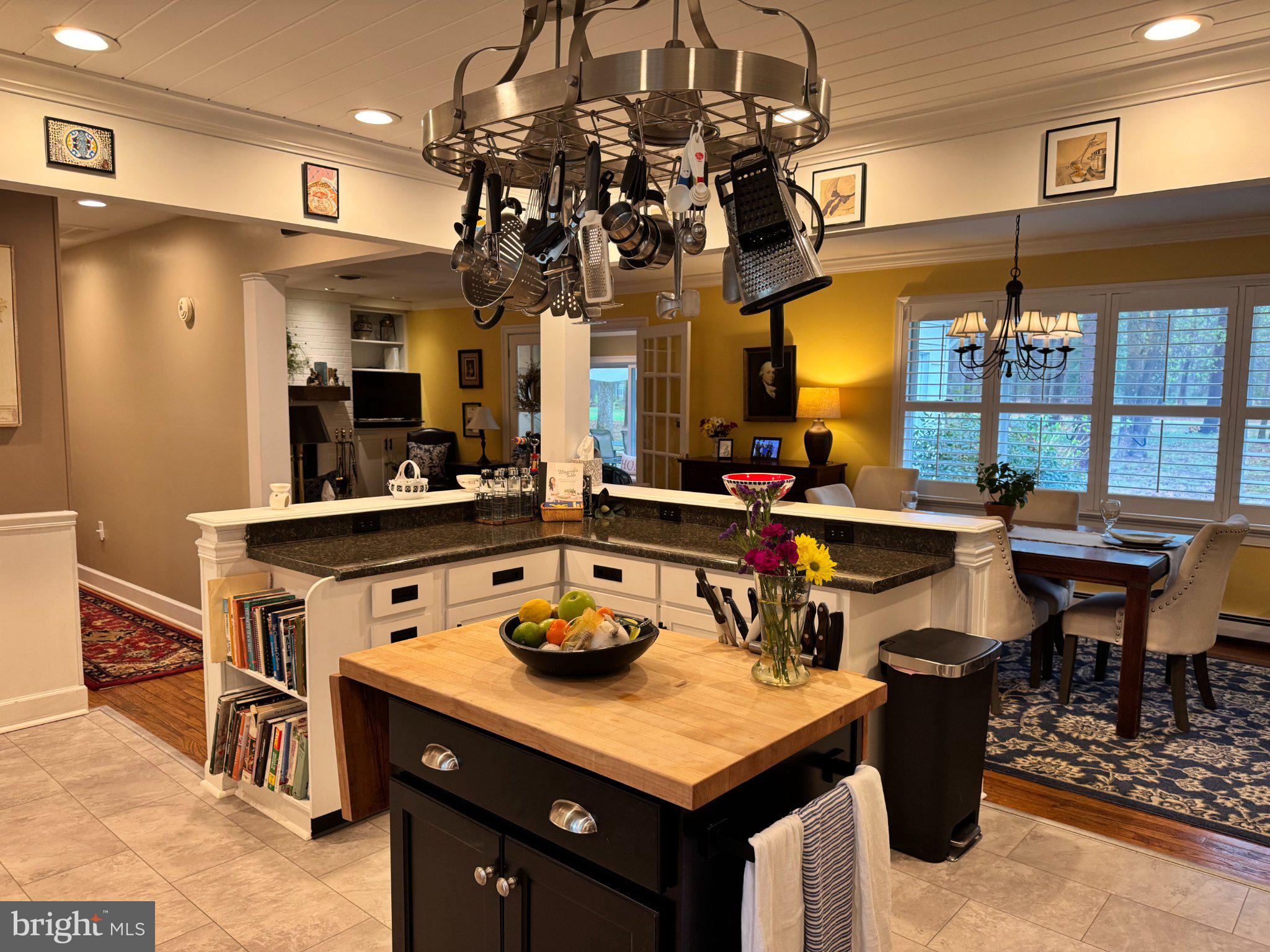 FAIRWAYS - Residential