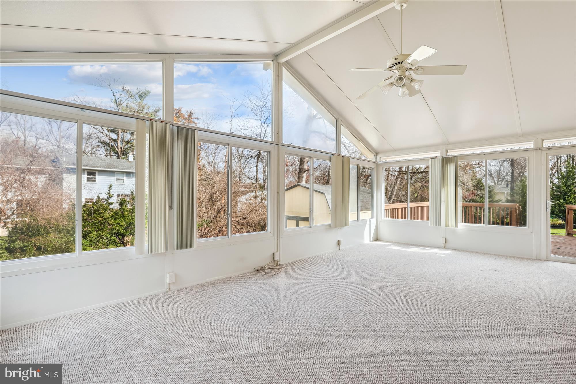 DUNN LORING WOODS - Residential Lease