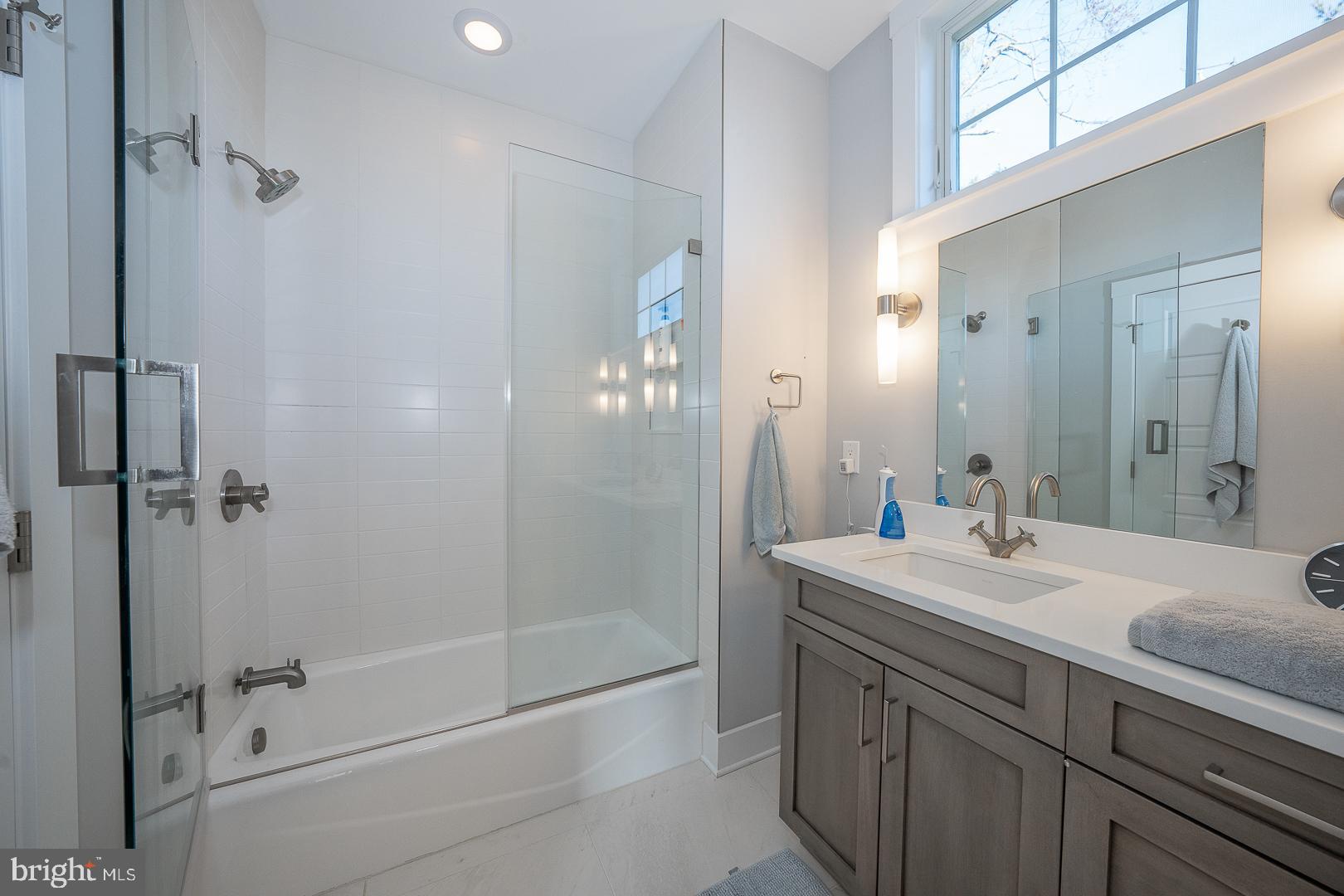 PENN VALLEY - Residential