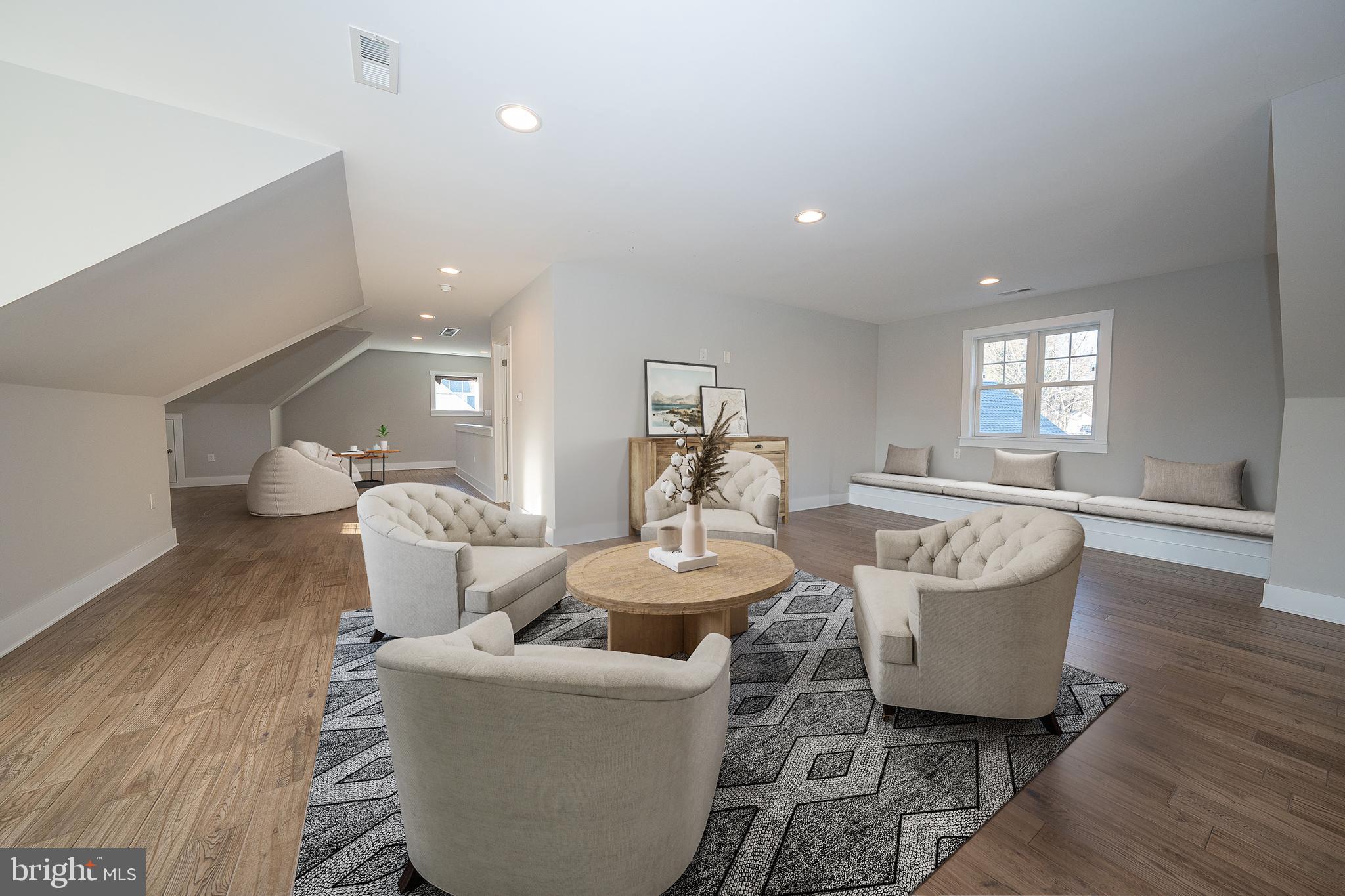 PENN VALLEY - Residential