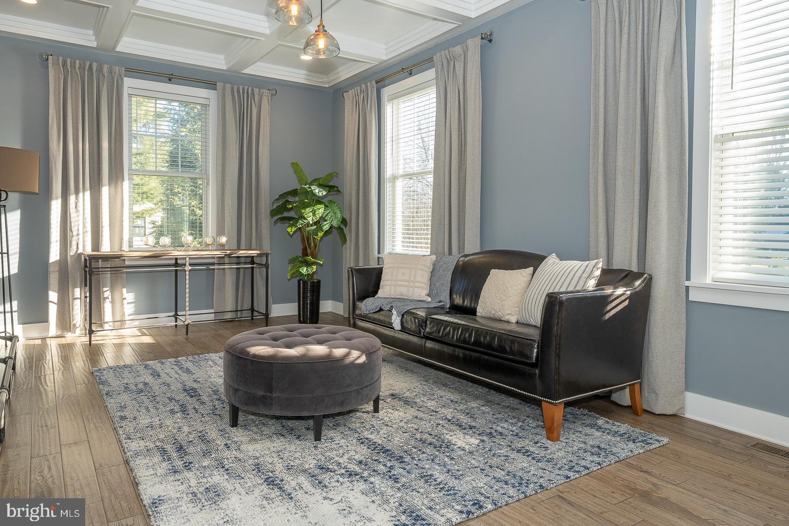 PENN VALLEY - Residential