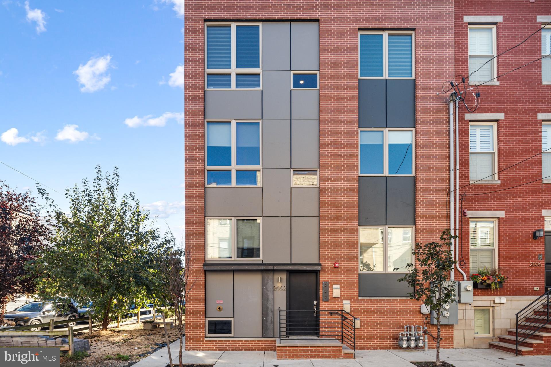 POINT BREEZE - Residential