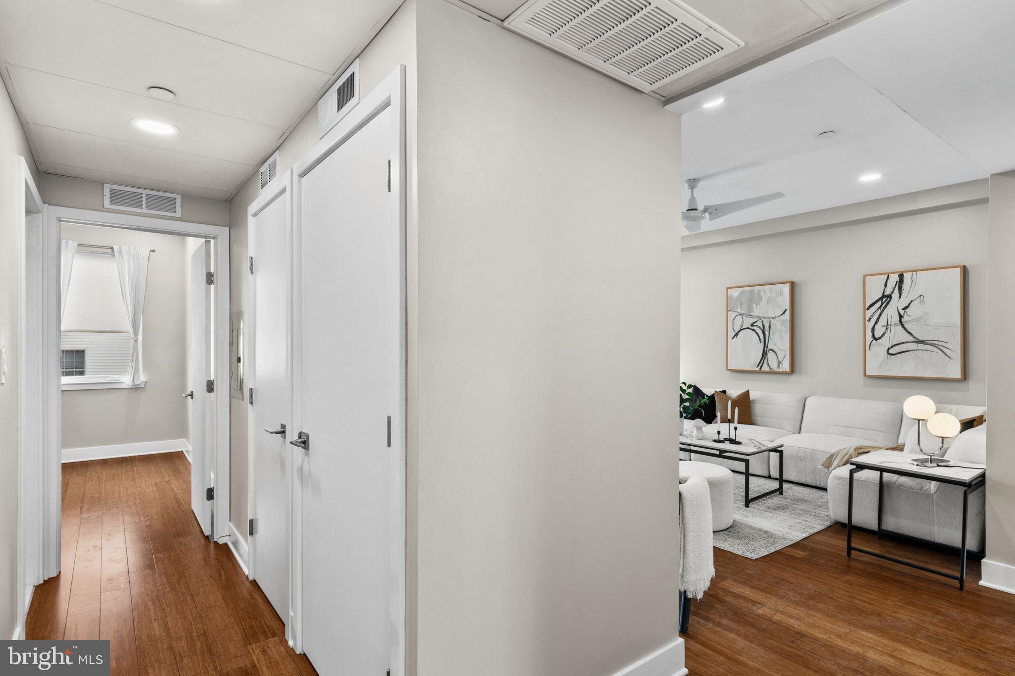 POINT BREEZE - Residential