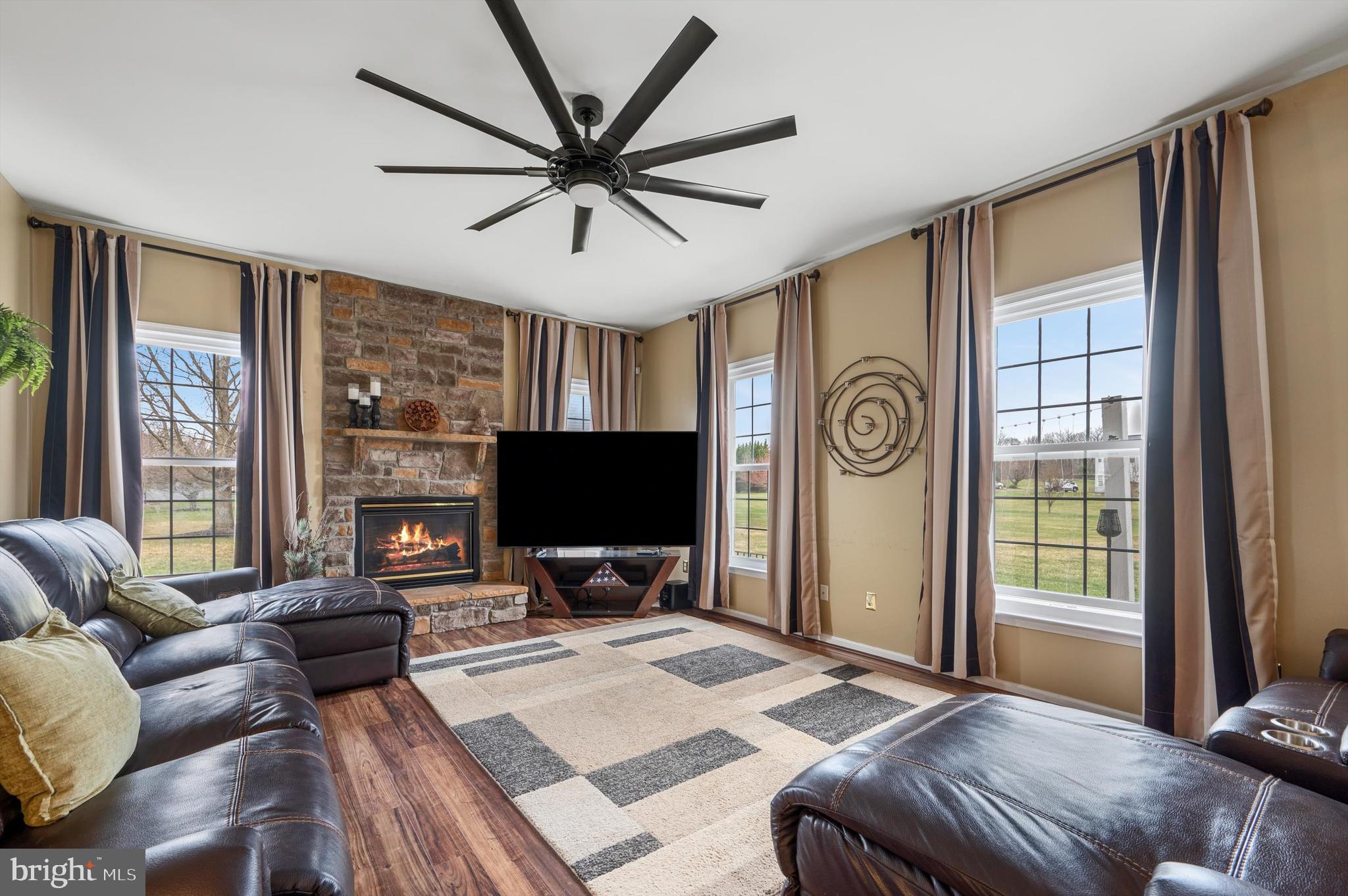 HARLAN RUN - Residential