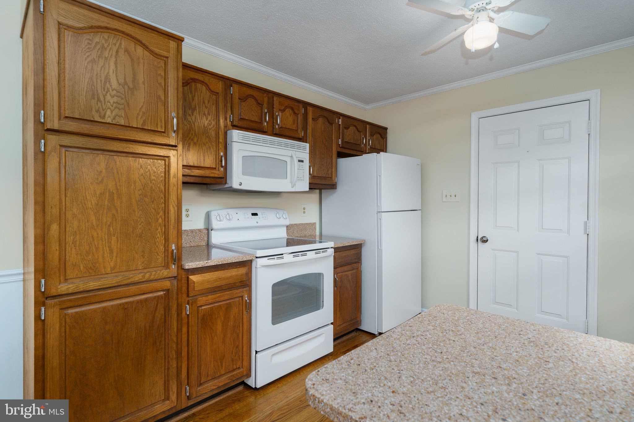 CLOVER MEADOWS - Residential