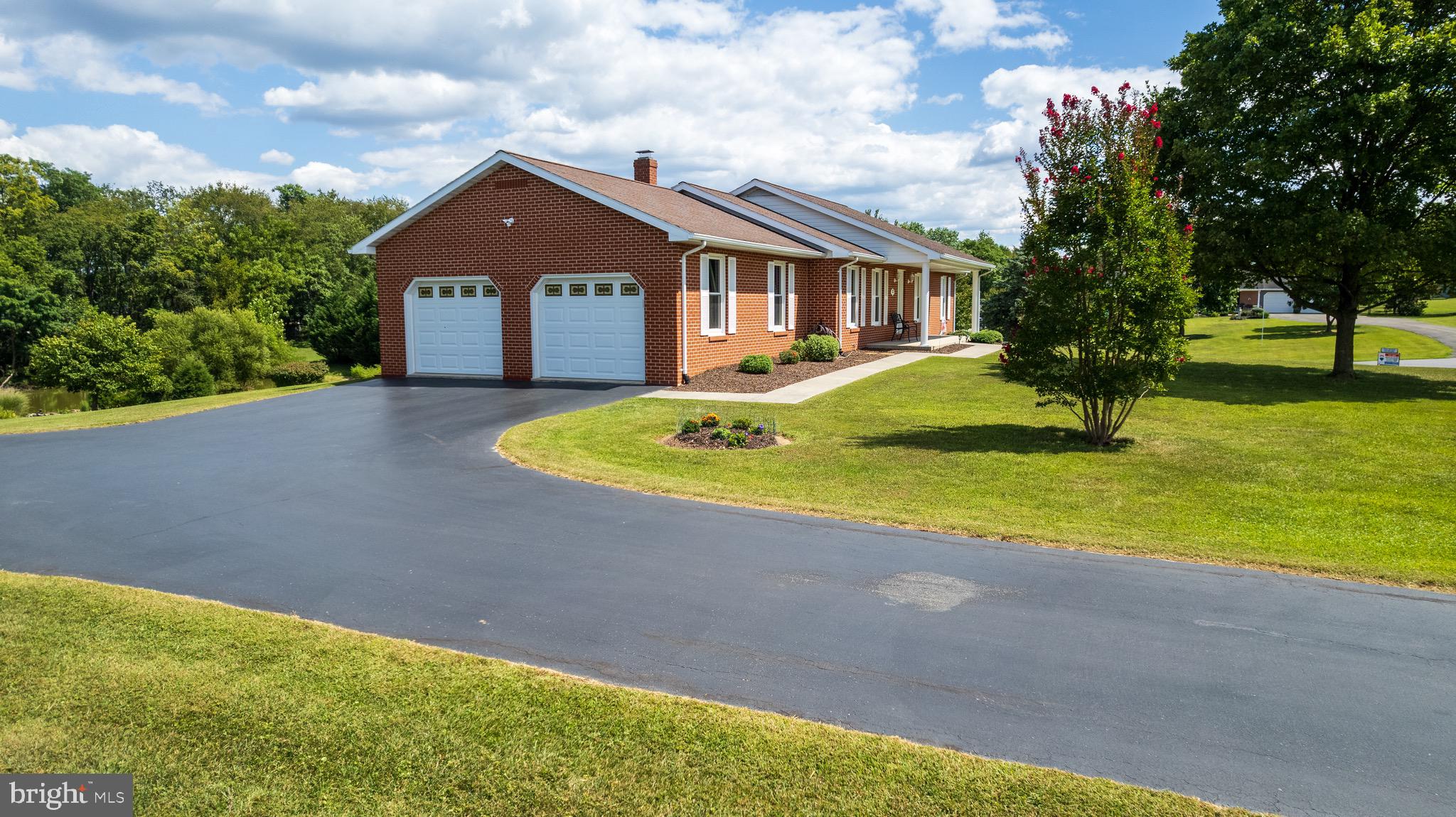 CLOVER MEADOWS - Residential