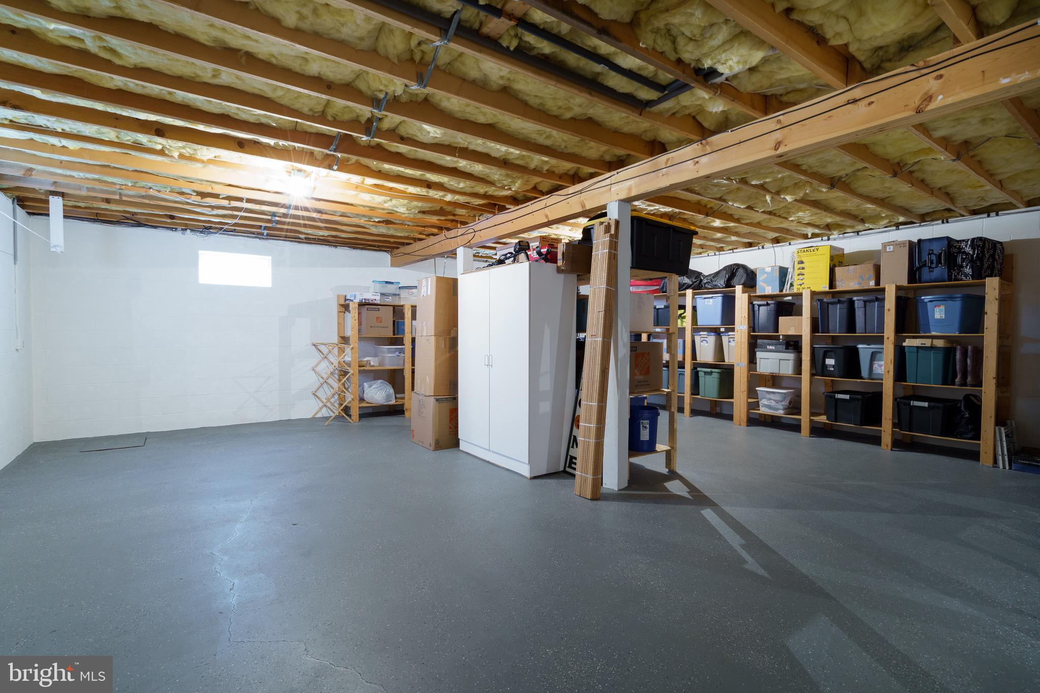 CLOVER MEADOWS - Residential