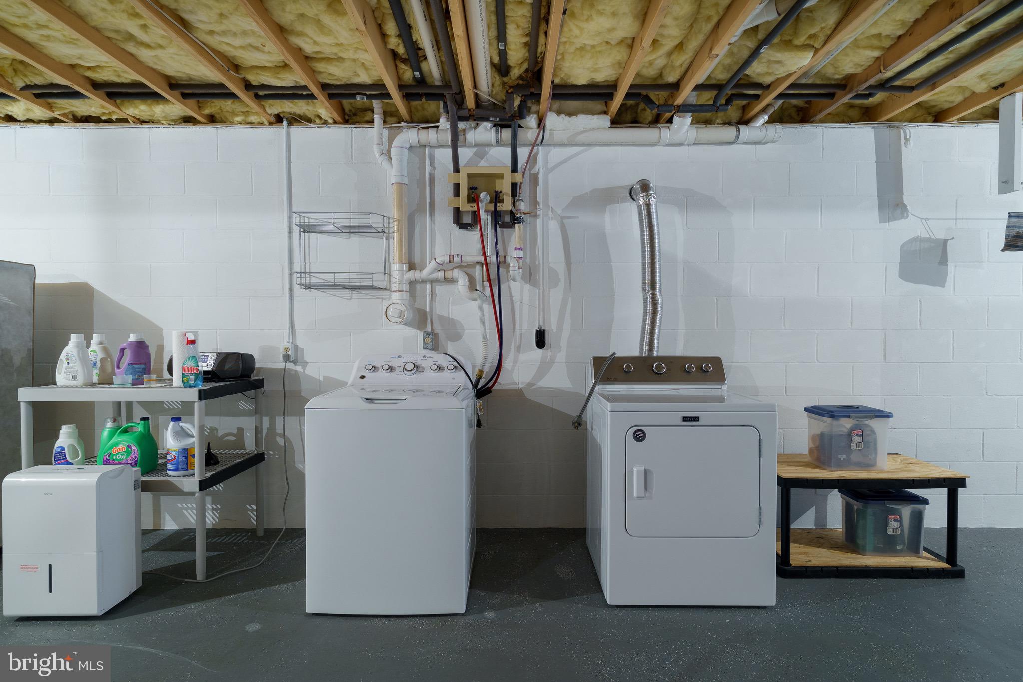 CLOVER MEADOWS - Residential