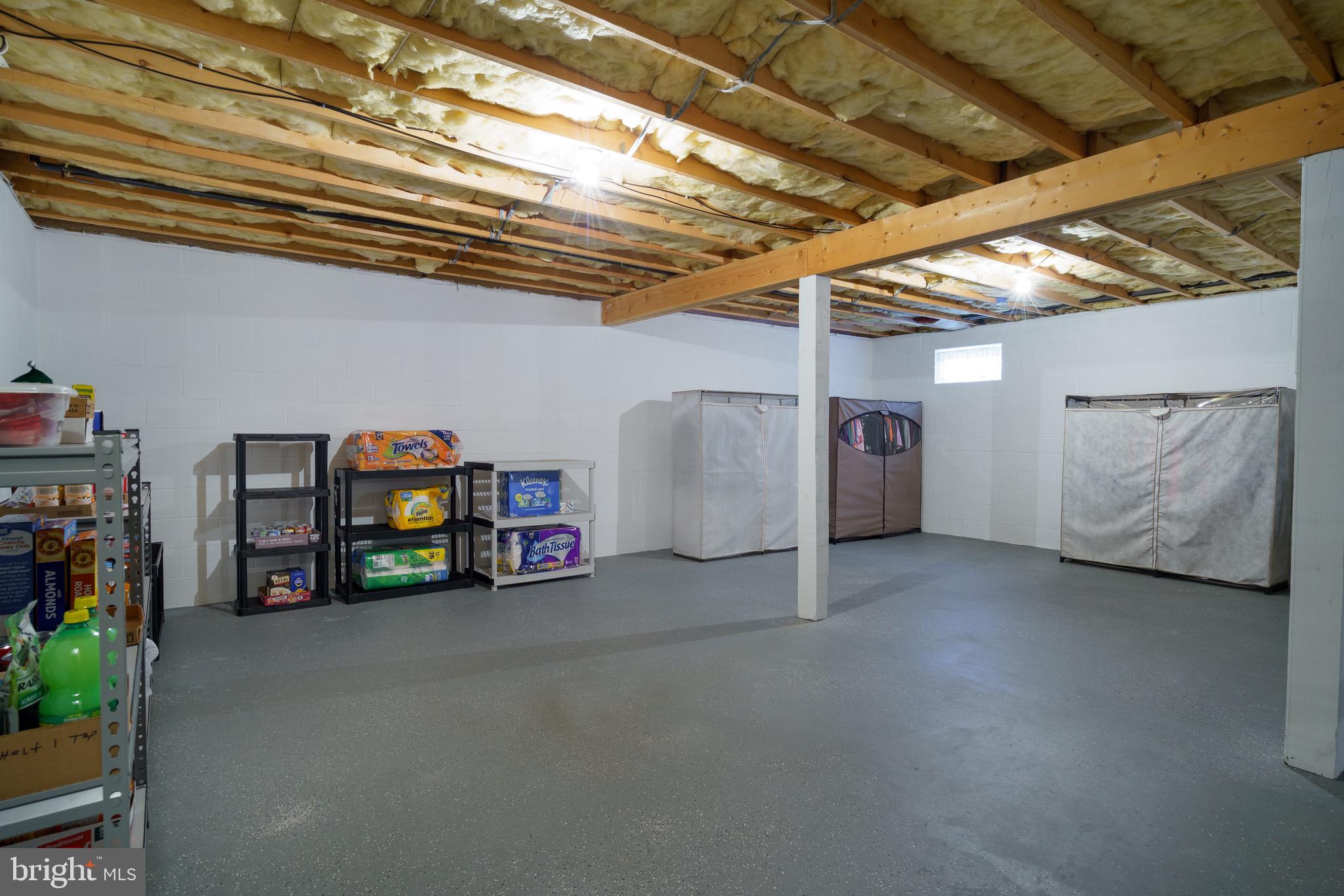 CLOVER MEADOWS - Residential