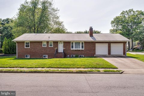 440 LEWIS STREET NW VIENNA VA 22180