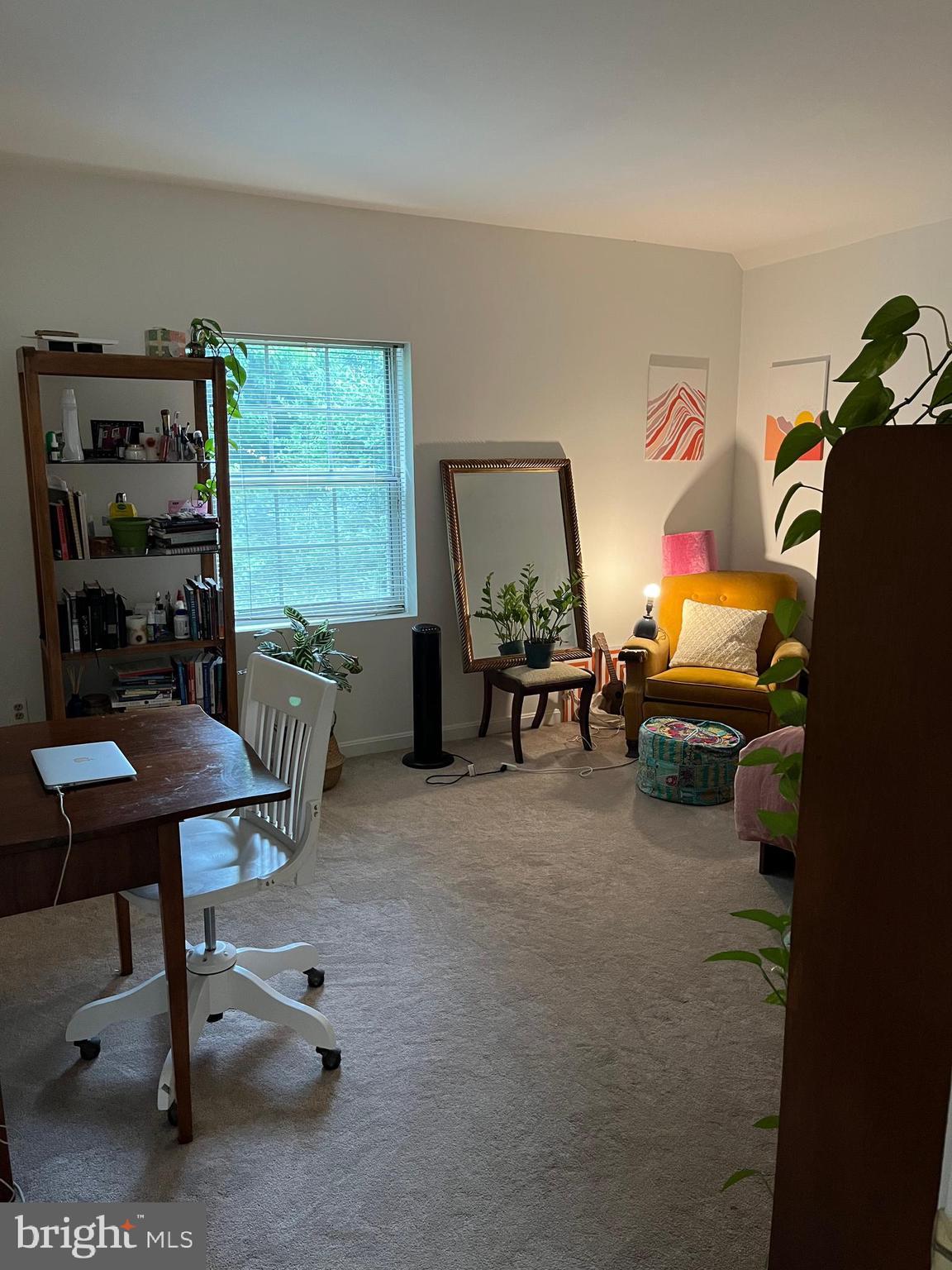 COLONIAL VILLAGE - Residential Lease