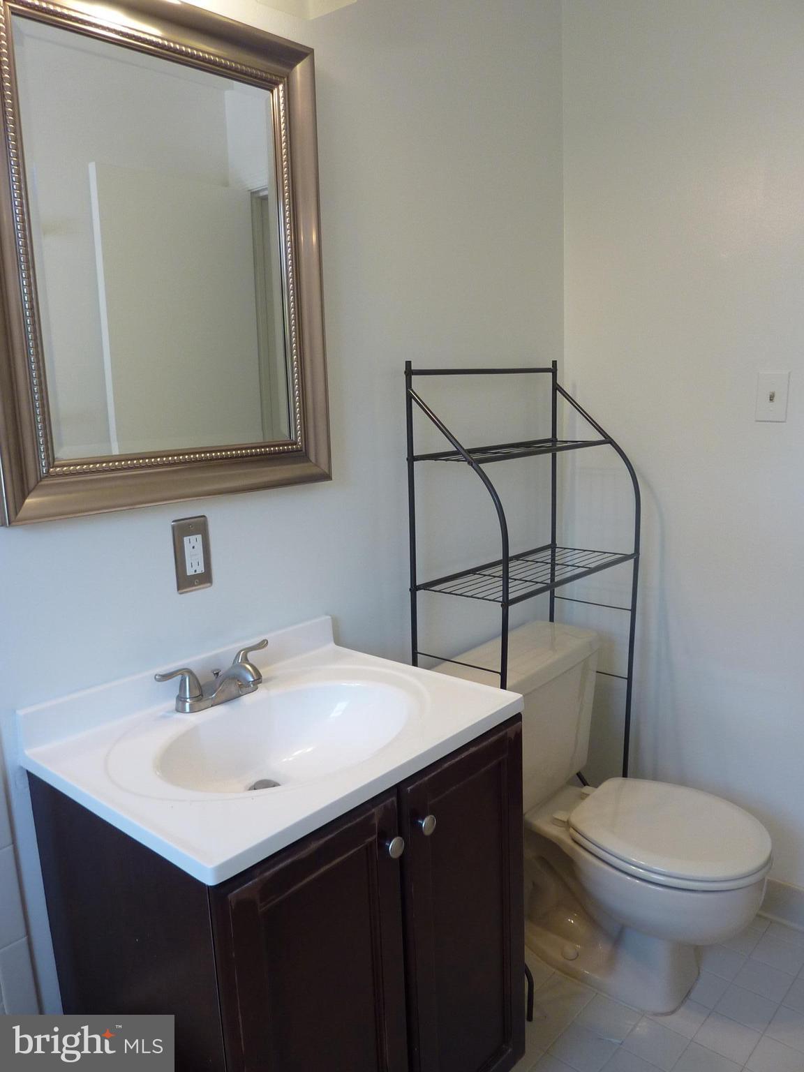 COLONIAL VILLAGE - Residential Lease