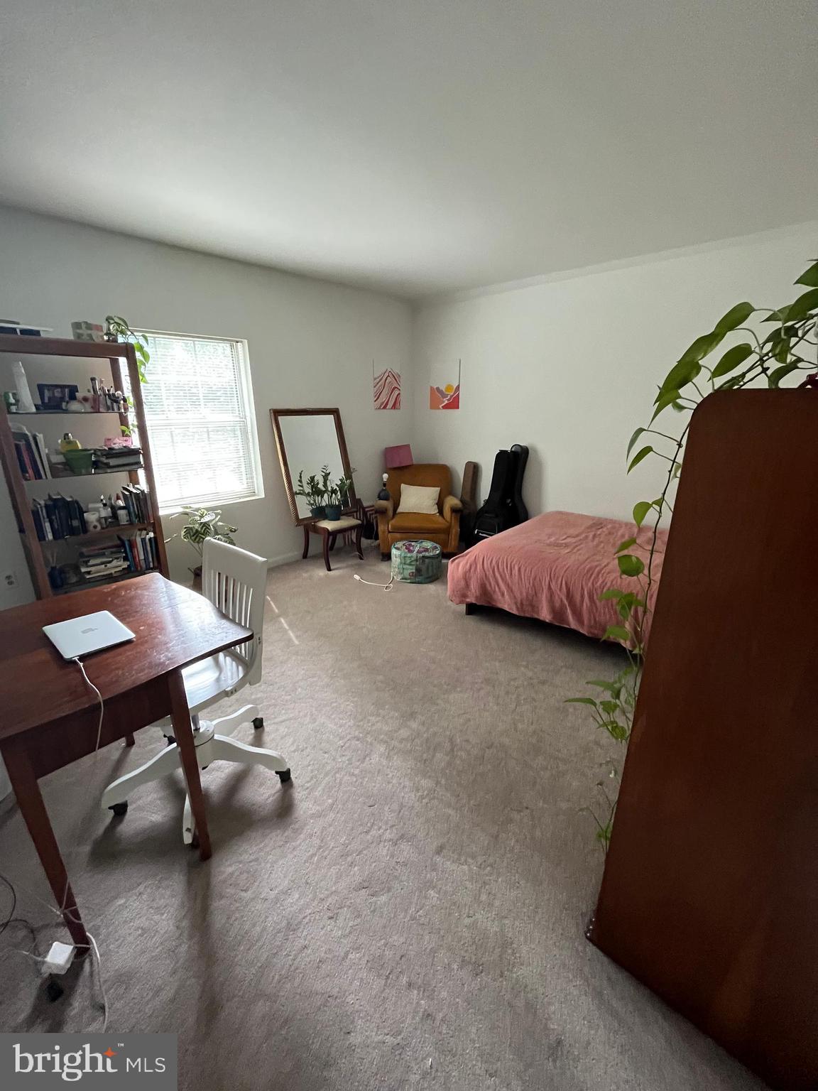 COLONIAL VILLAGE - Residential Lease