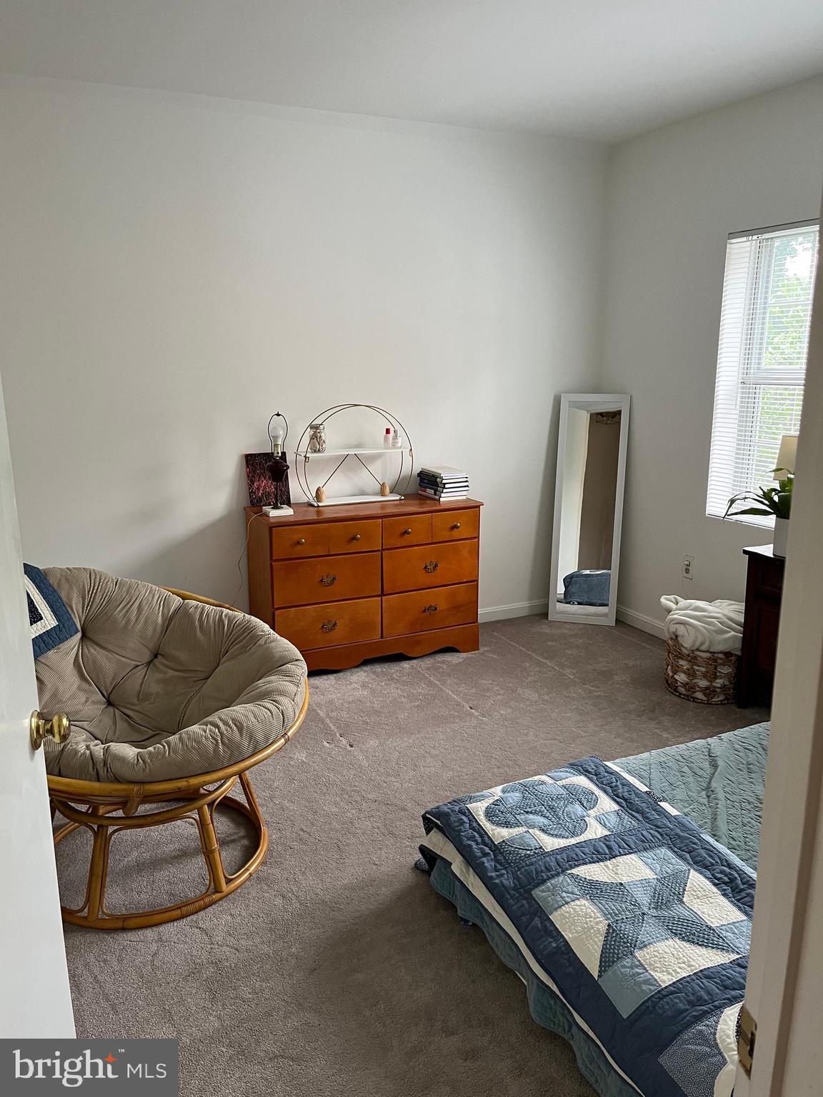 COLONIAL VILLAGE - Residential Lease