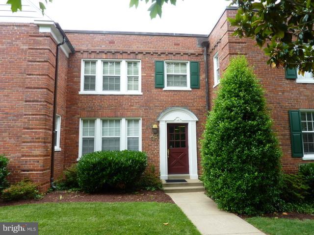 COLONIAL VILLAGE - Residential Lease