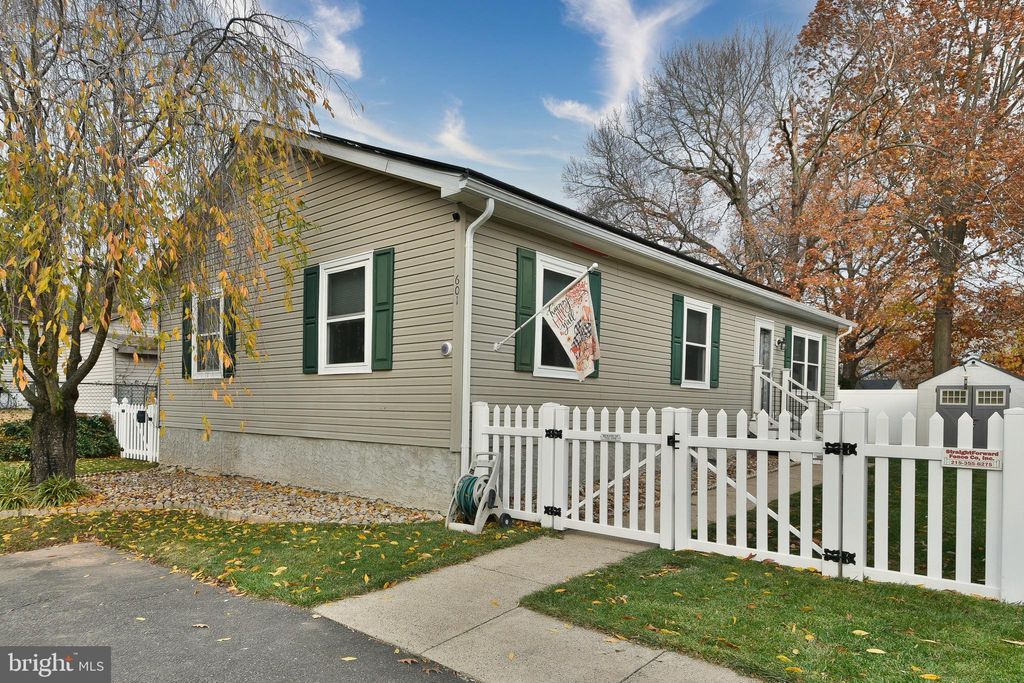 Photo of 601 Fourth Avenue, CROYDON, PA 19021 (MLS # PABU2111704)