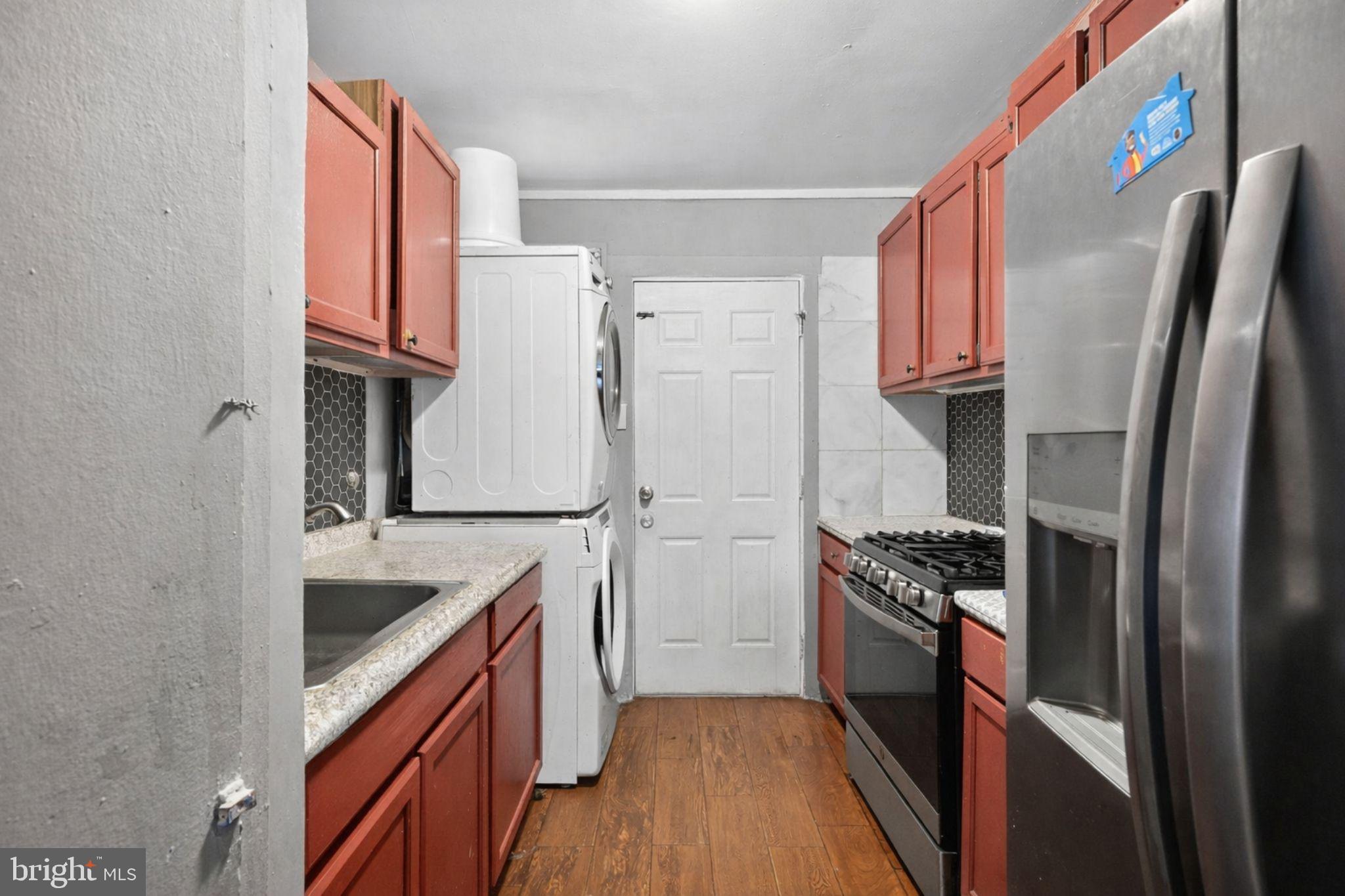 PALMER PARK - Residential