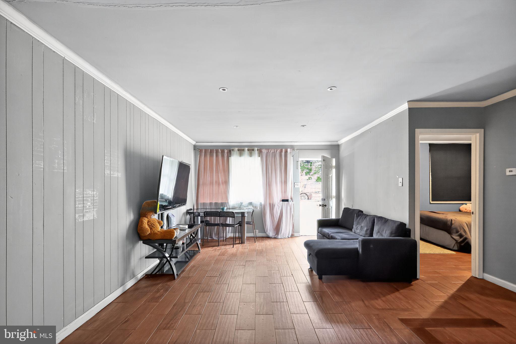 PALMER PARK - Residential