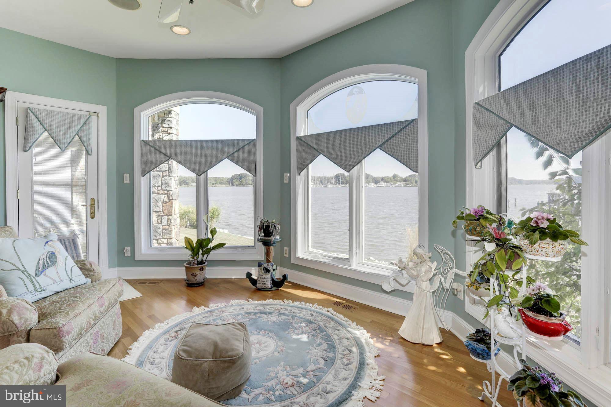 CHALK POINT - Residential