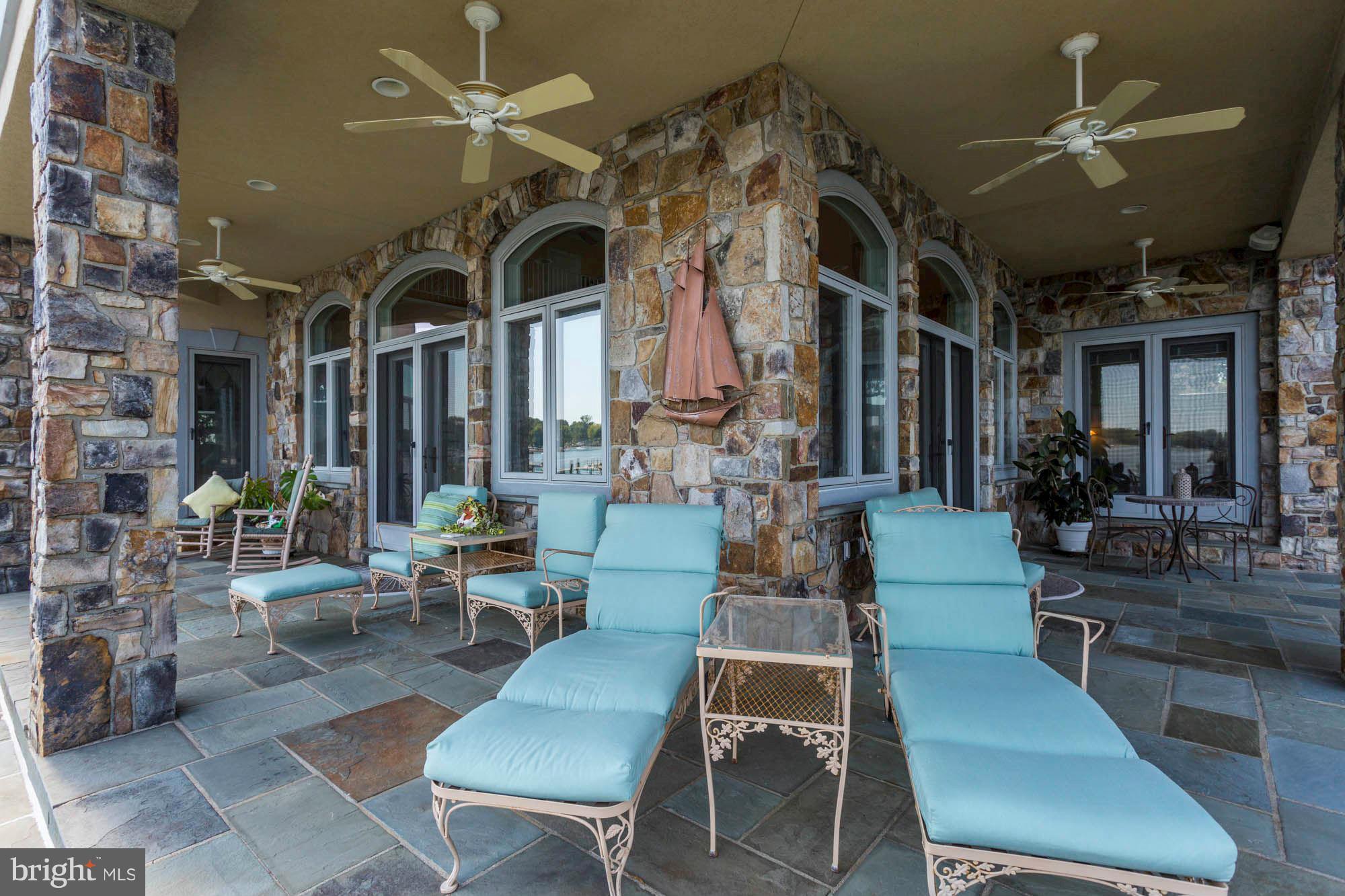 CHALK POINT - Residential