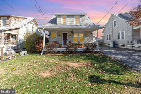 Photo of 390 E Front Street, LEWISBERRY, PA 17339 (MLS # PAYK2093280)