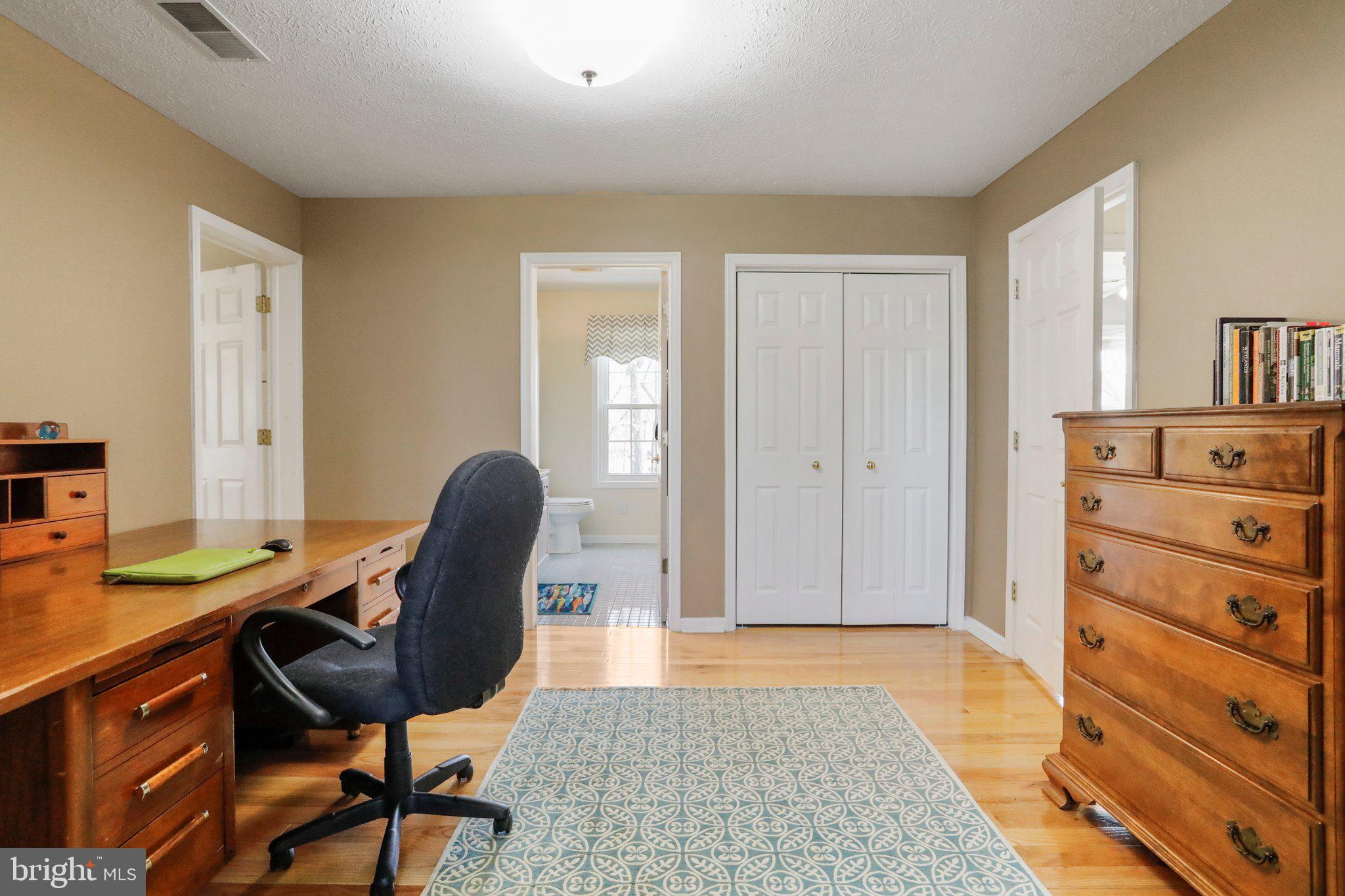 HIGHLAND MEADOWS - Residential